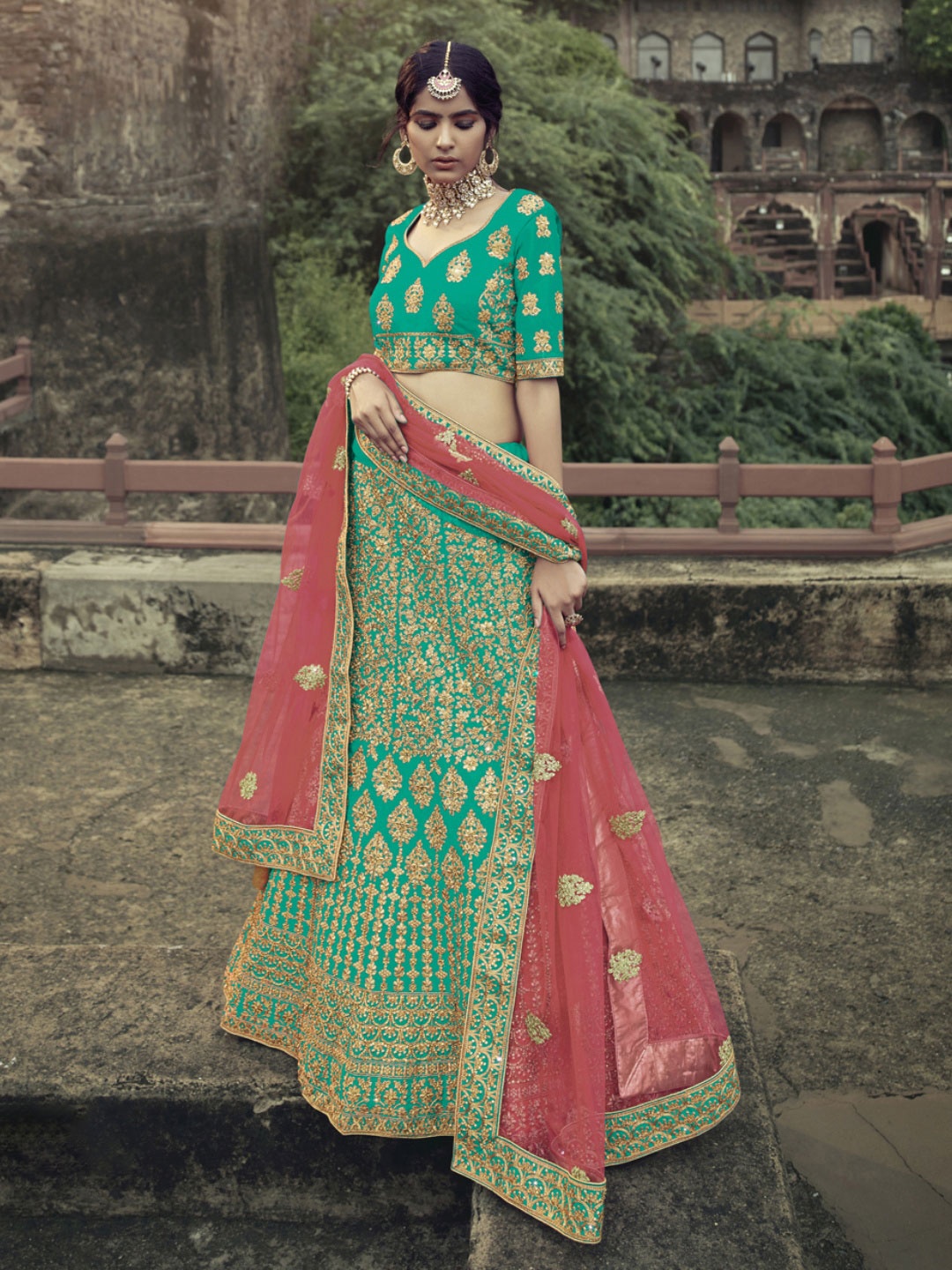 

Fusionic Embroidered Zari Semi-Stitched Lehenga & Unstitched Blouse With Dupatta, Green