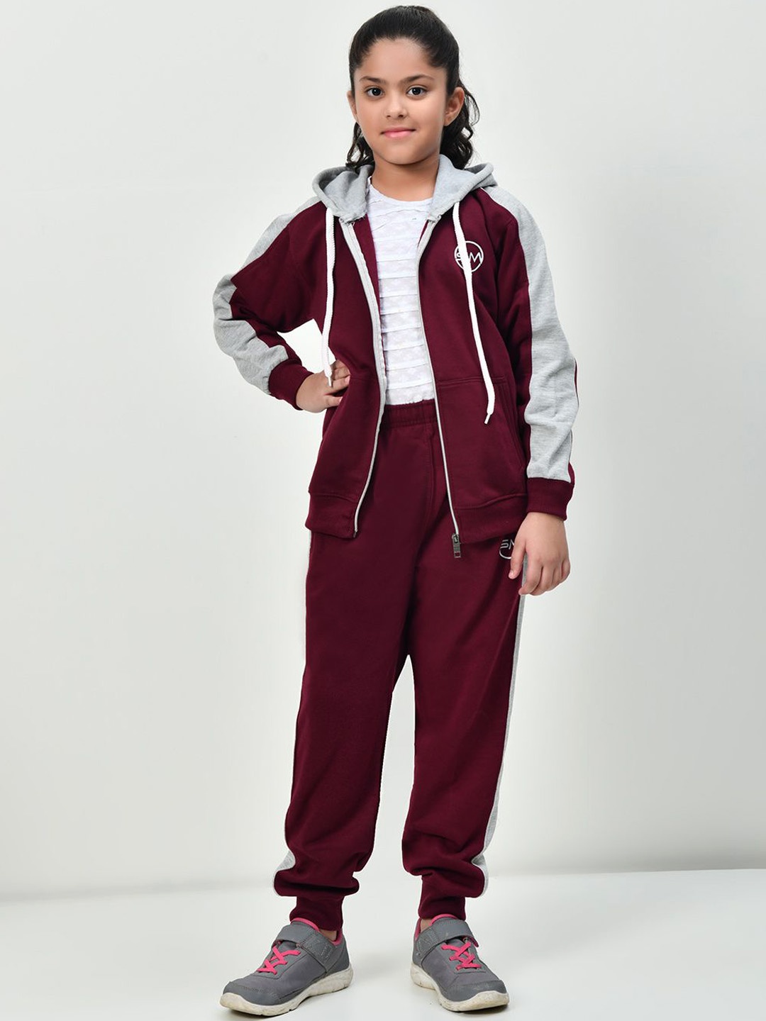 

SMSHOPMORE Track Suit For Girl's with Woolen Fabric for Regular Fit & Comfortable, Maroon