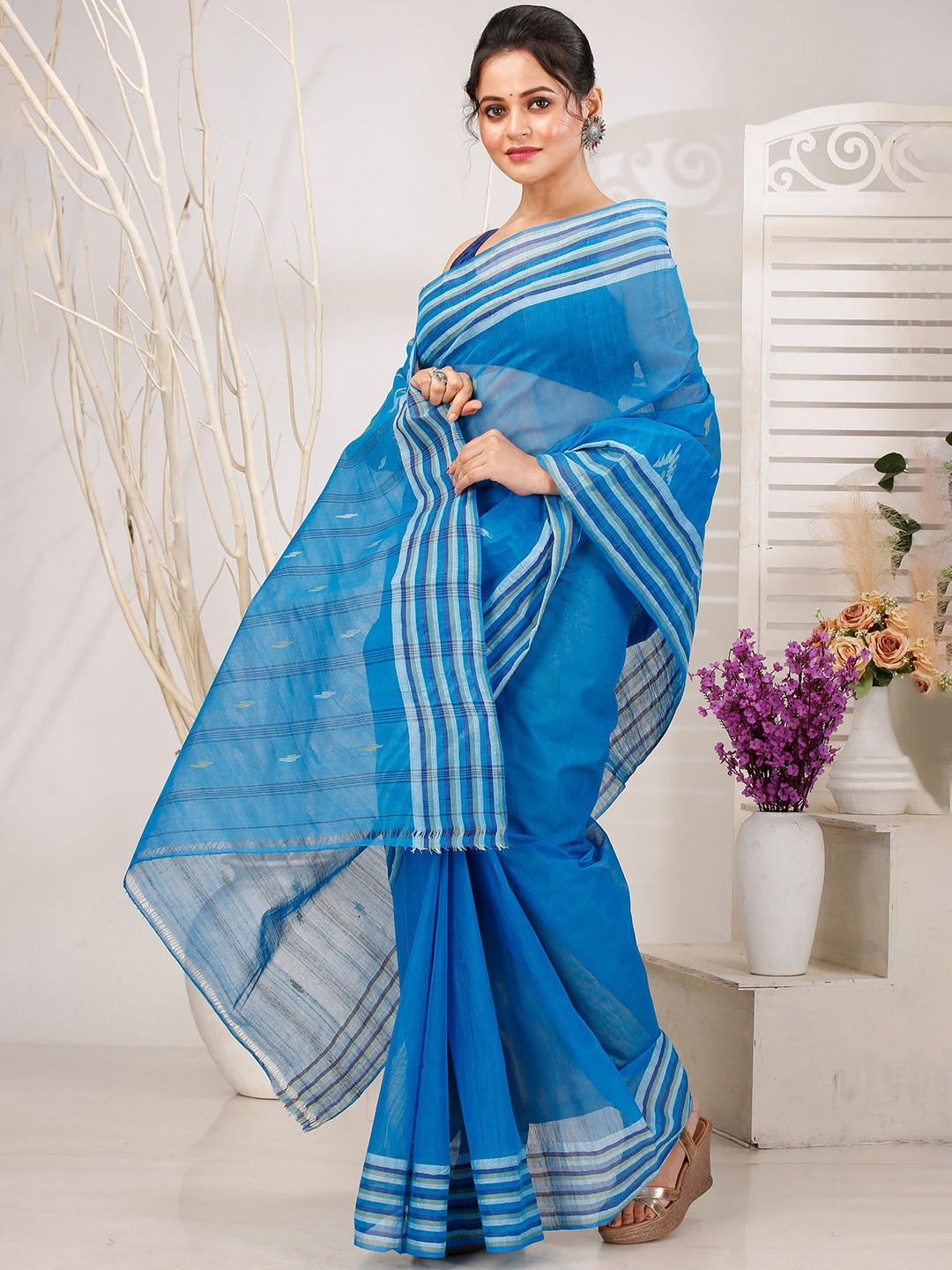 

PuJoy Woven Design Pure Cotton Handloom Taant Saree, Blue