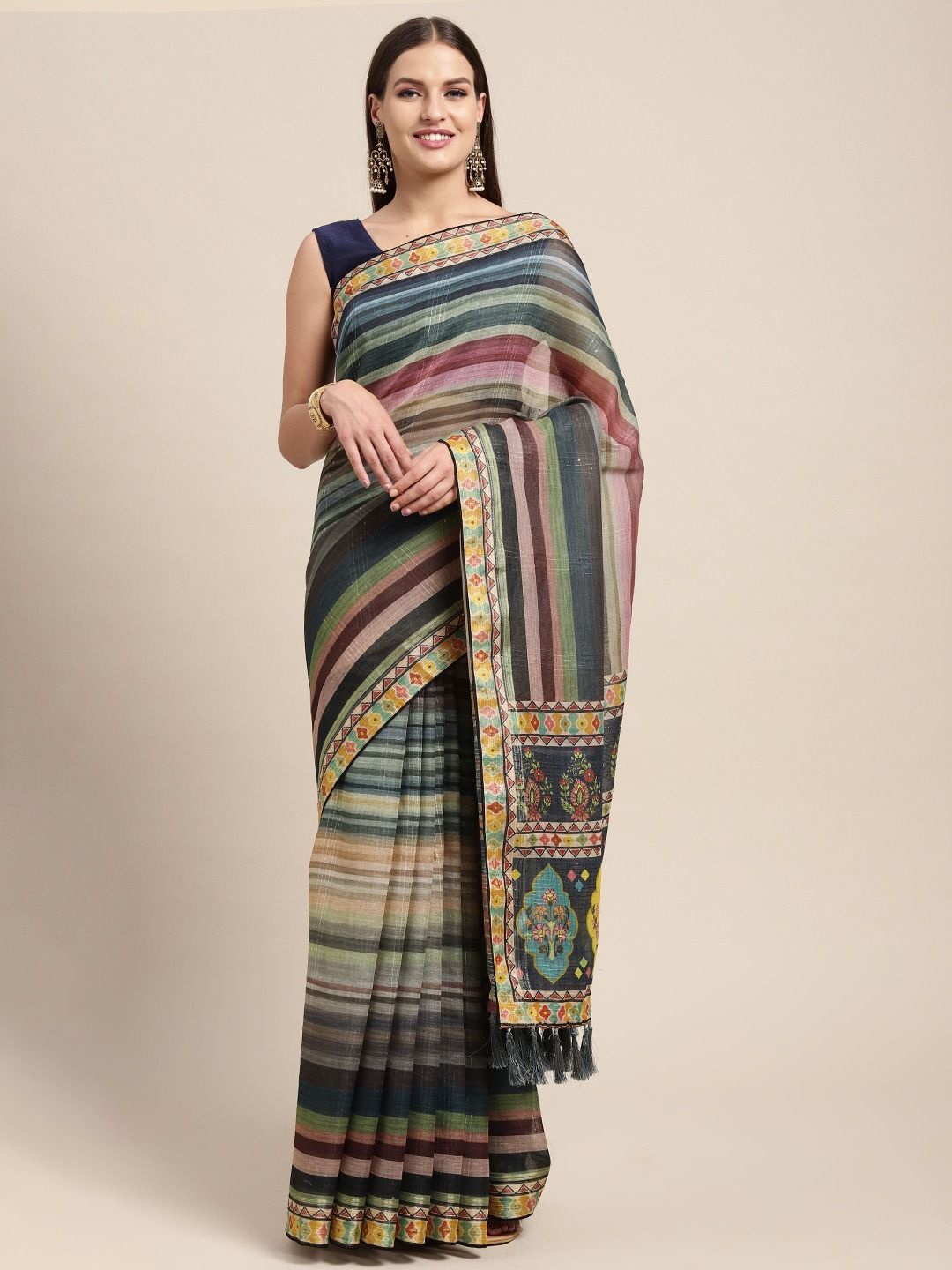 

VASTRANAND Striped Pure Linen Block Print Saree, Green