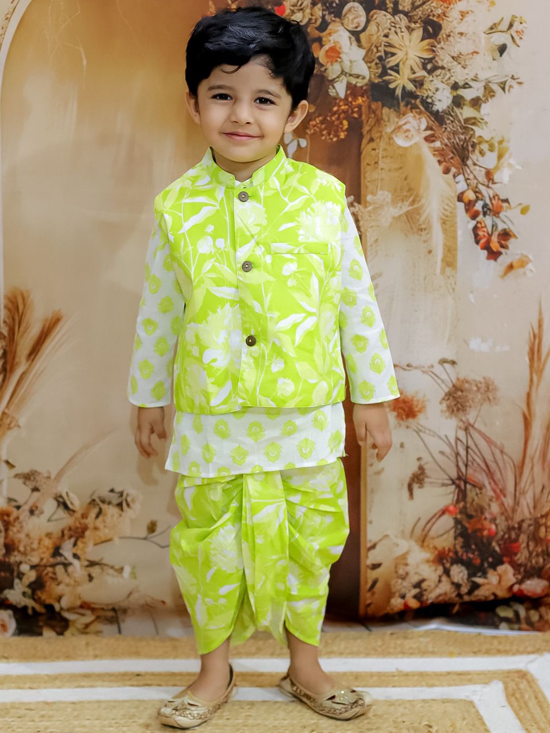 

KID1 Boys Floral Printed Pure Cotton Straight Kurta With Dhoti Pants & Nehru jacket, Green