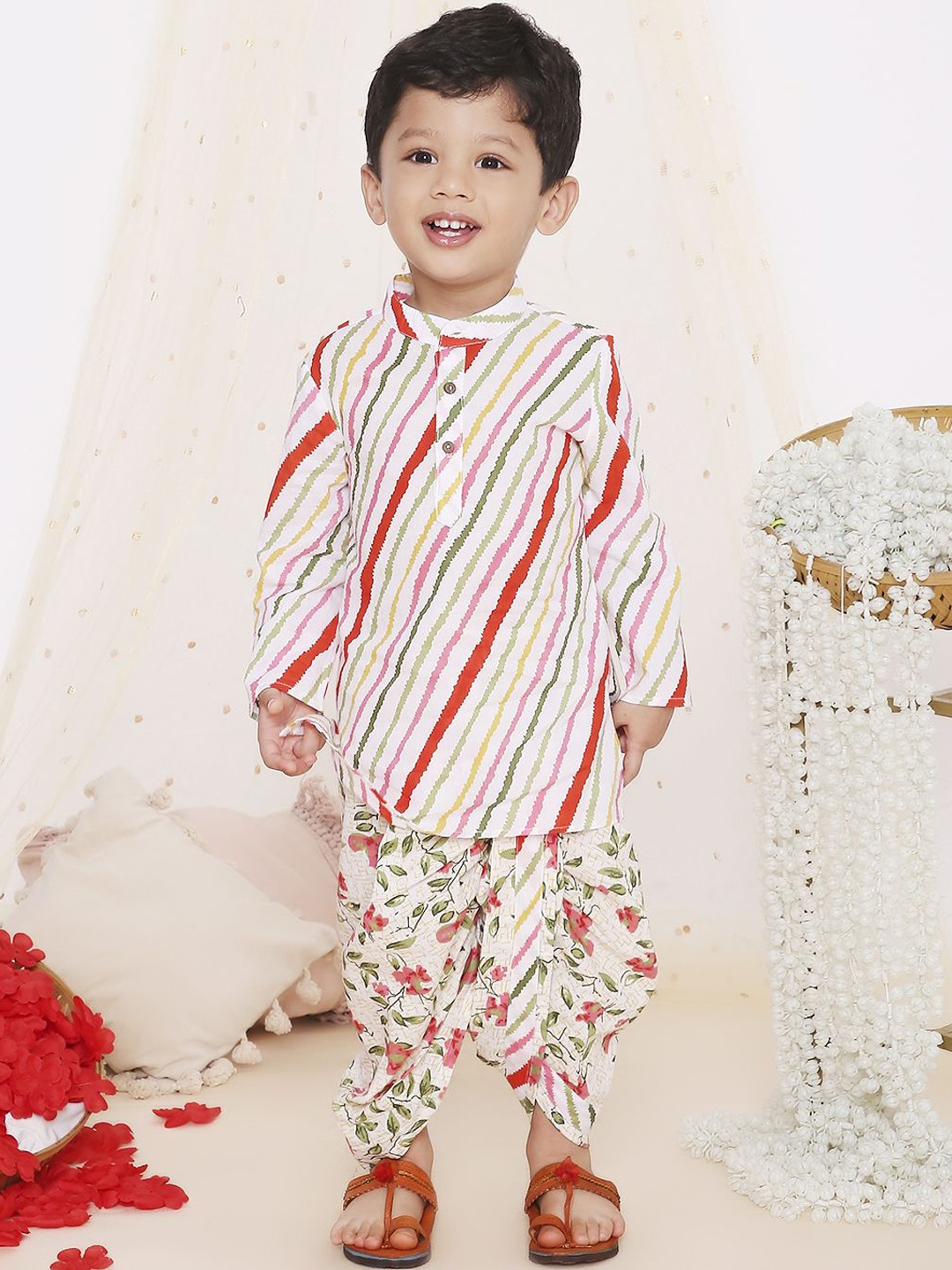 

KID1 Boys Geometric Printed Pure Cotton Kurta with Dhoti Pants, White