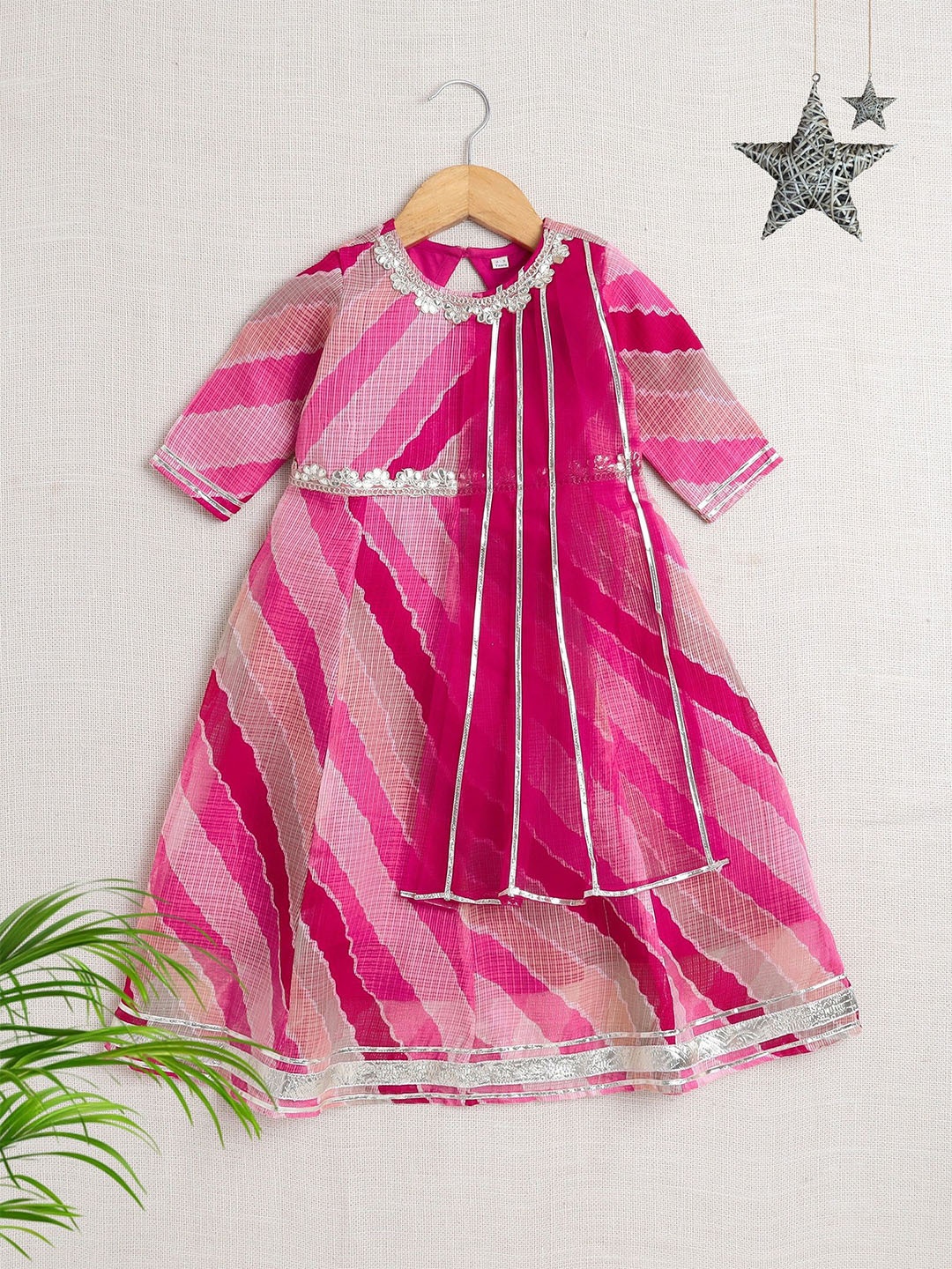 

The Magic Wand Girls Striped Fit & Flare Ethnic Dresses, Fuchsia