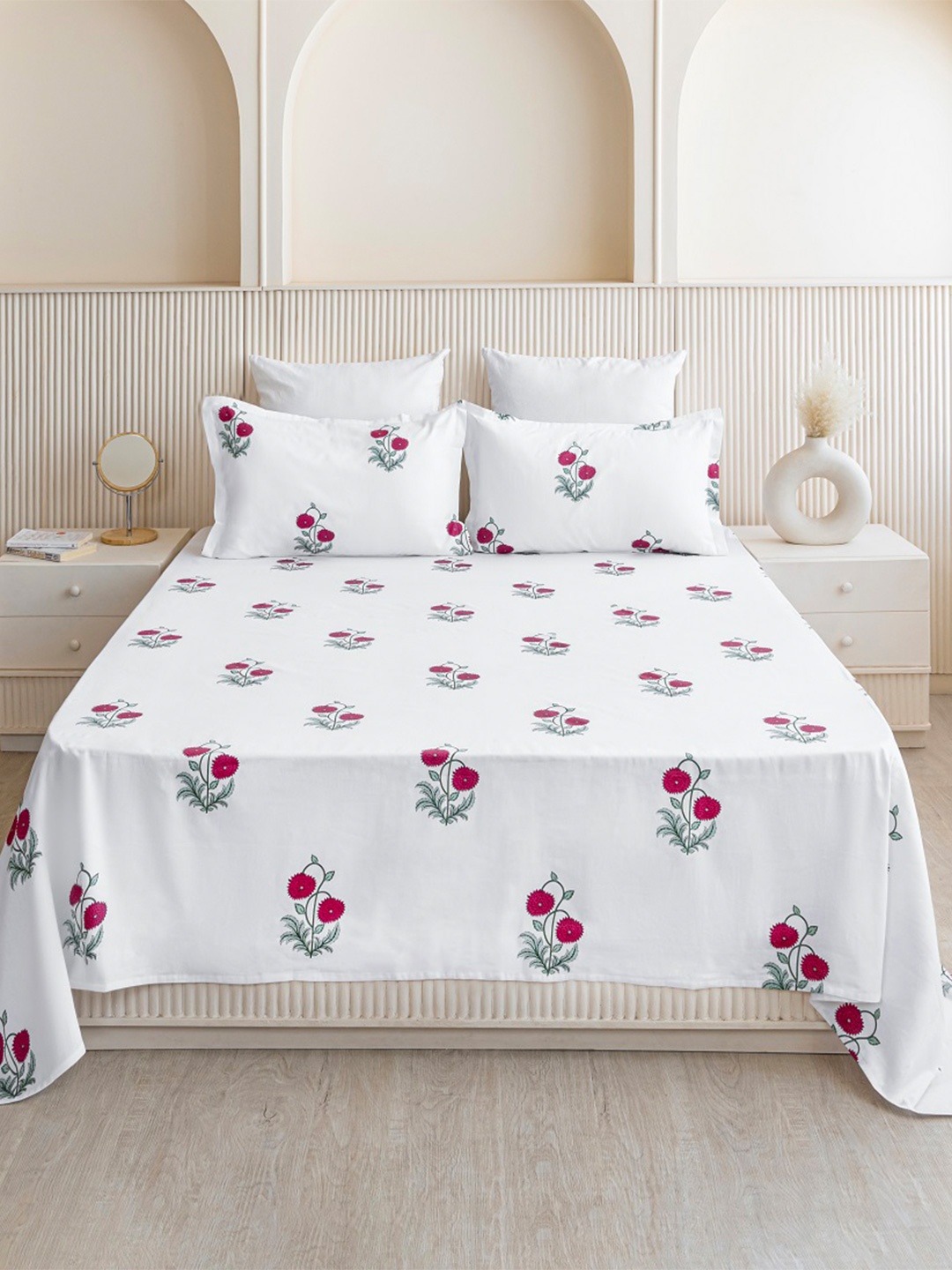 

HOMEMONDE Red & White Floral Printed 210 TC Cotton Double Queen Bedsheet & 2 Pillow Covers