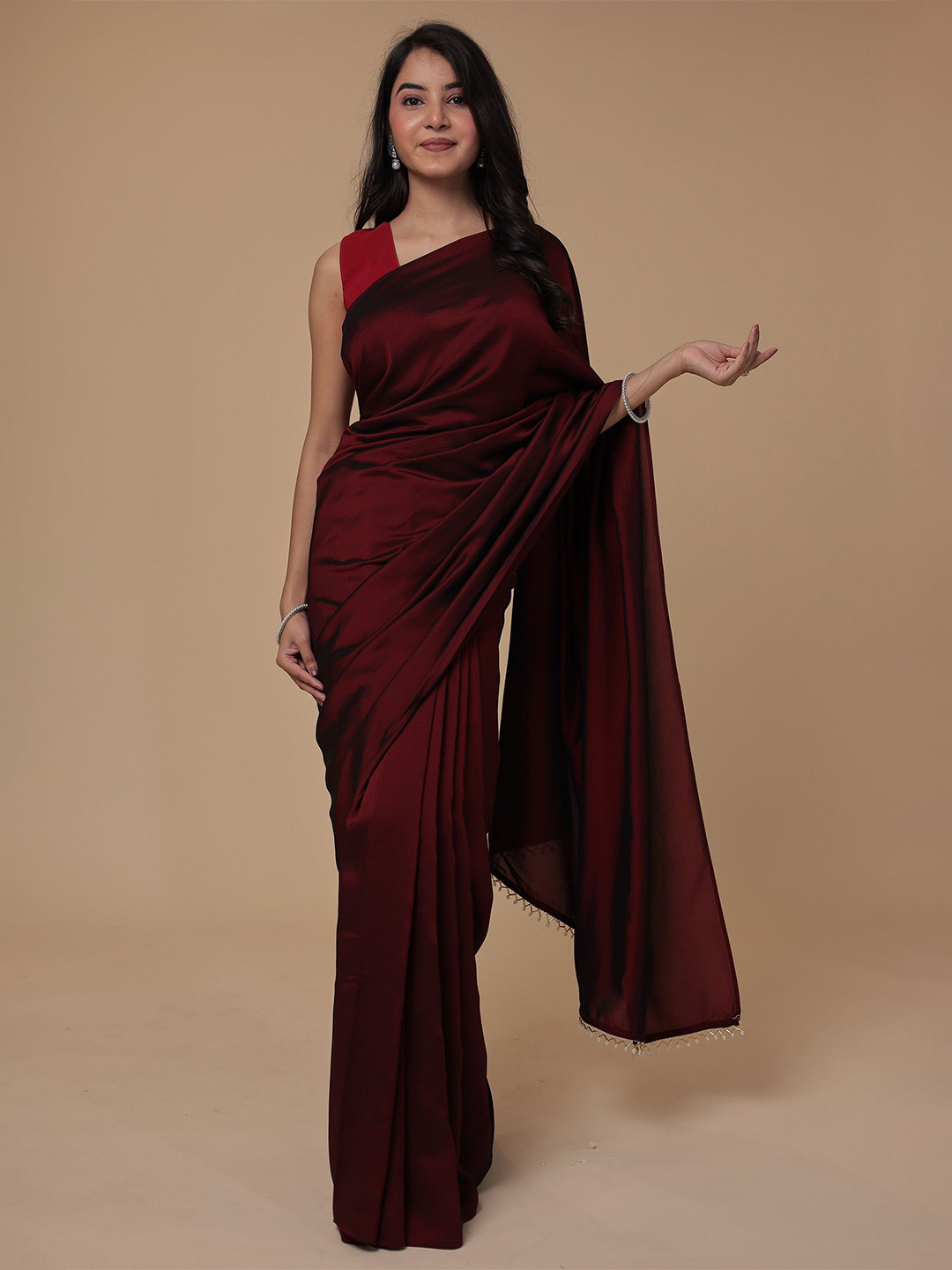 

ZARI Beads and Stones Saree With Unstitched Blouse Piece, Maroon