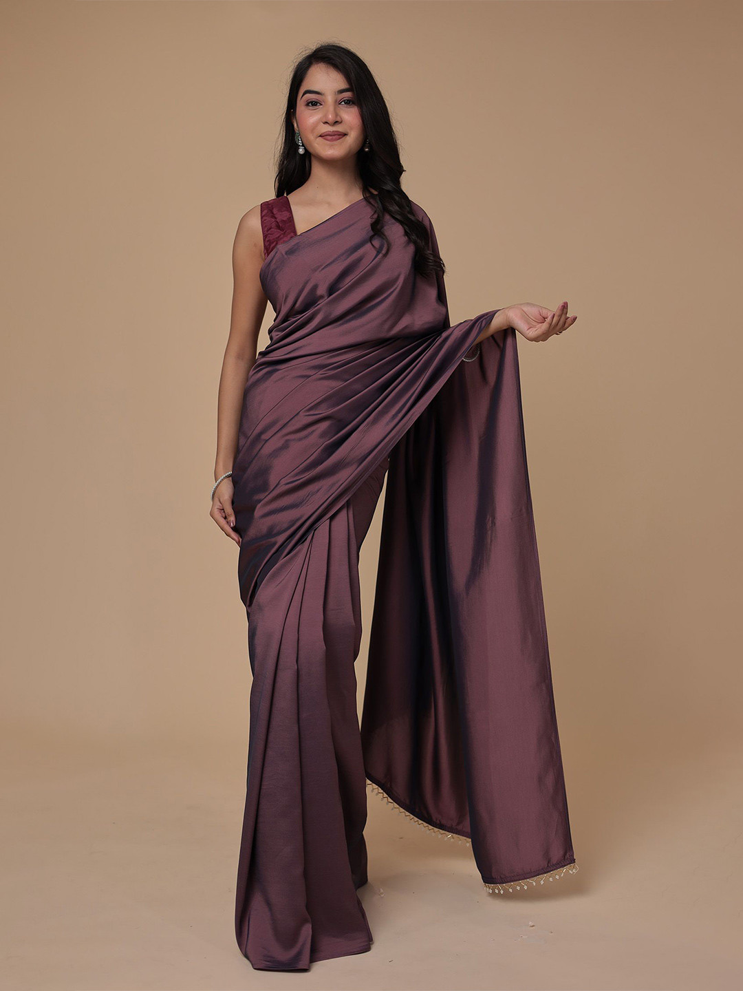 

ZARI Soft Saree With Blouse Piece, Purple
