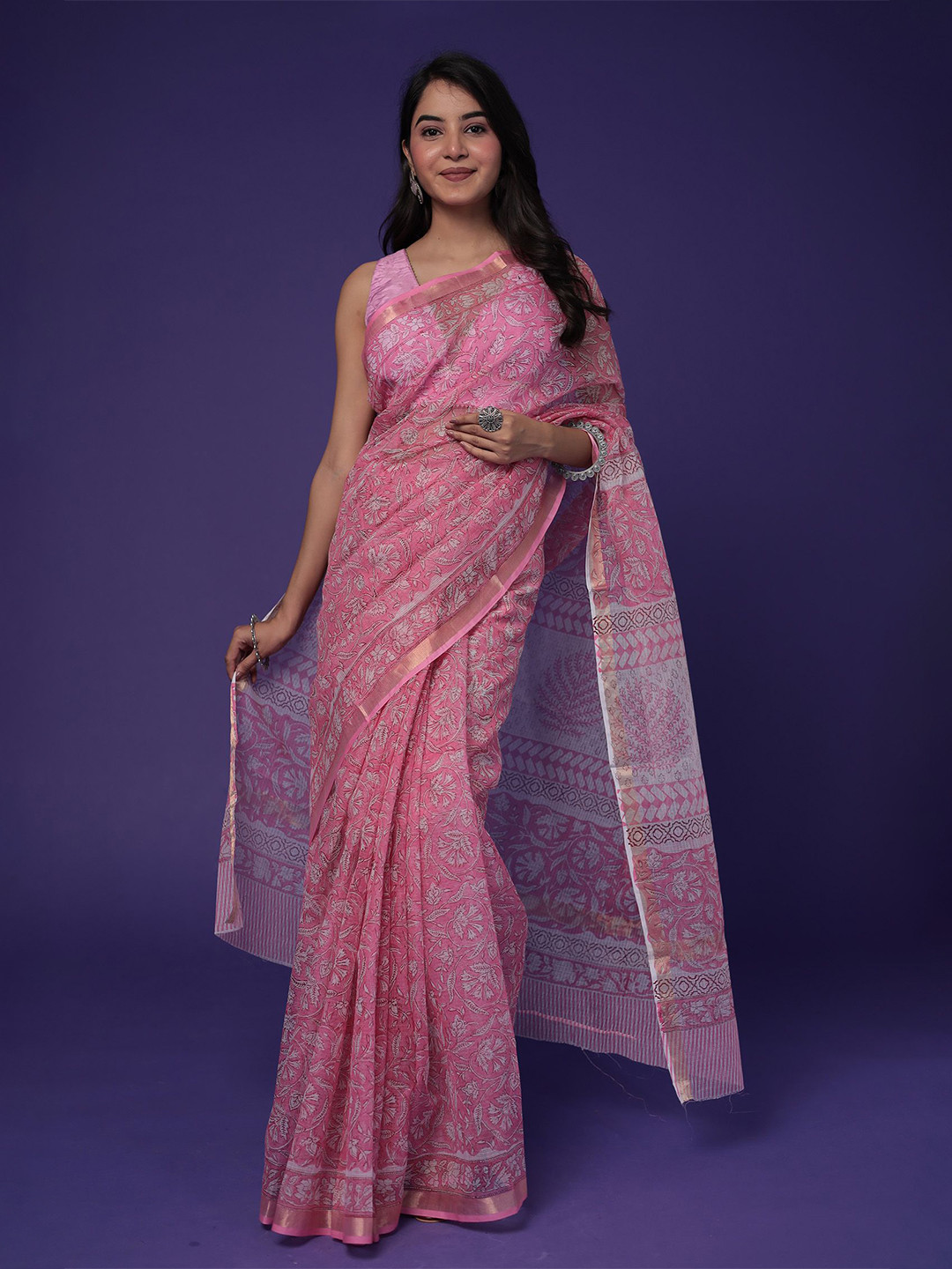 

ZARI Ethnic Motifs Zari Pure Cotton Kota Saree, Pink