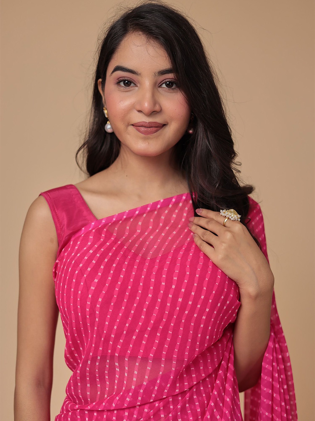 

ZARI Pure Georgette Leheriya Saree, Pink