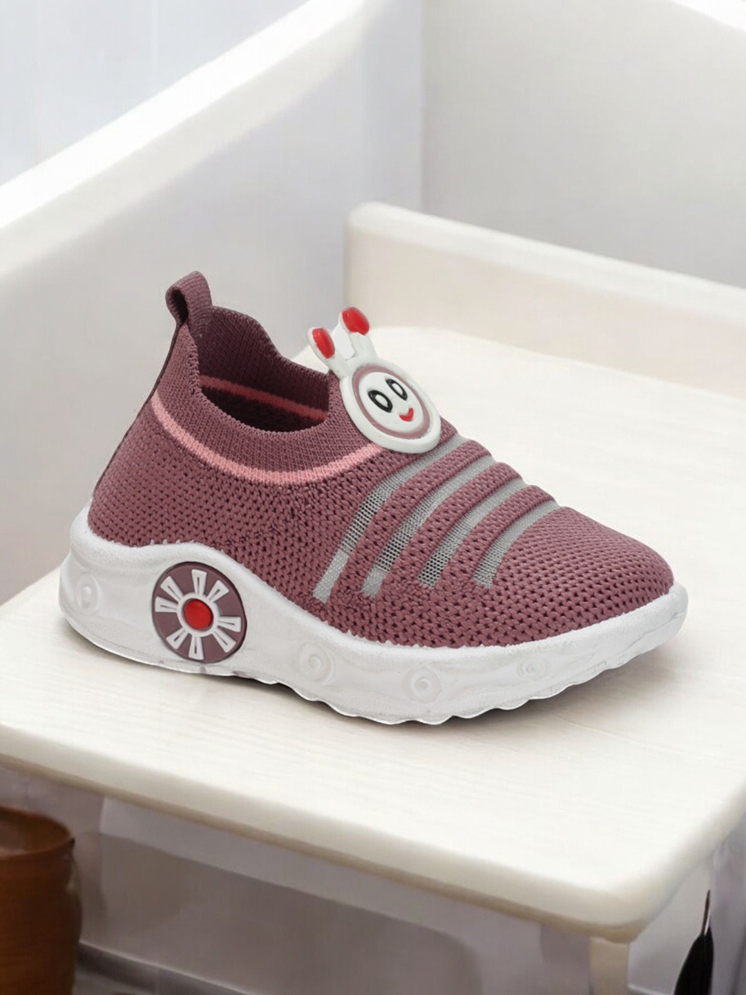 

Lil Lollipop Unisex Kids Woven Design Round Toe Slip-On Sneakers, Mauve