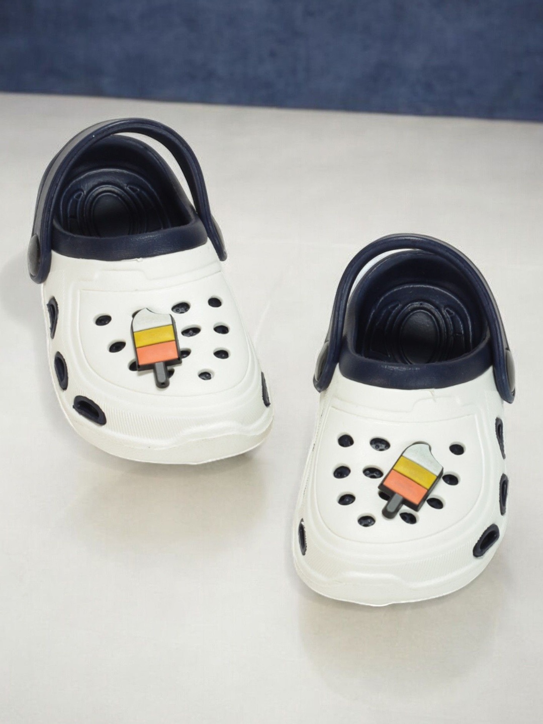

Lil Lollipop Infants Ice Cream Applique Anti-Slip Clogs