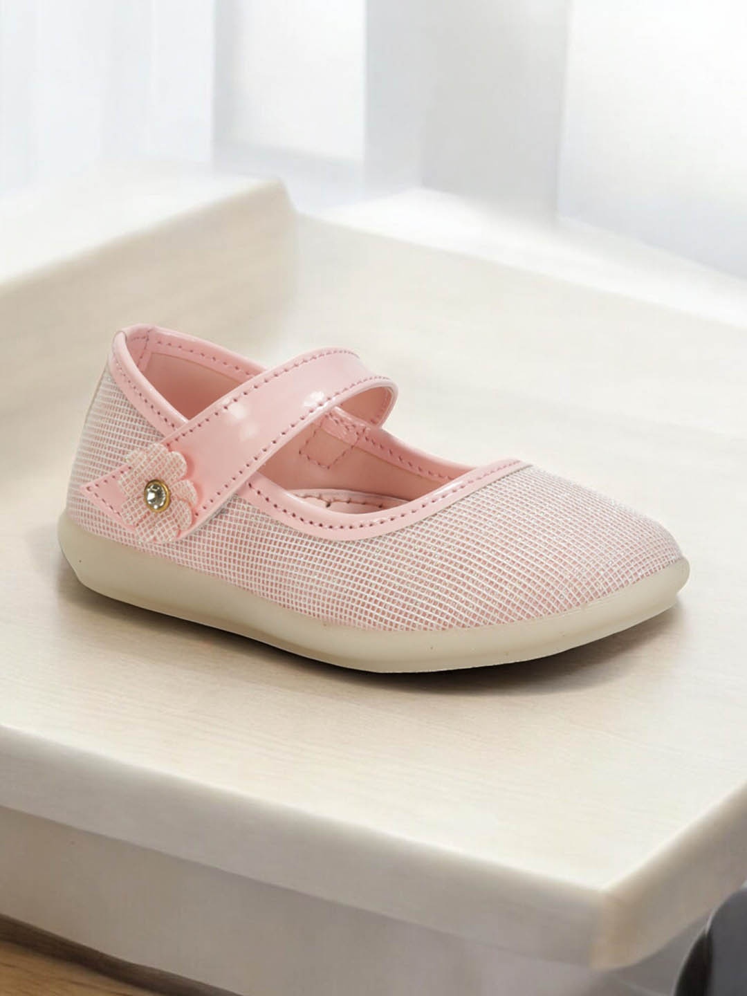 

Lil Lollipop Girls Round Toe Ballerinas, Pink