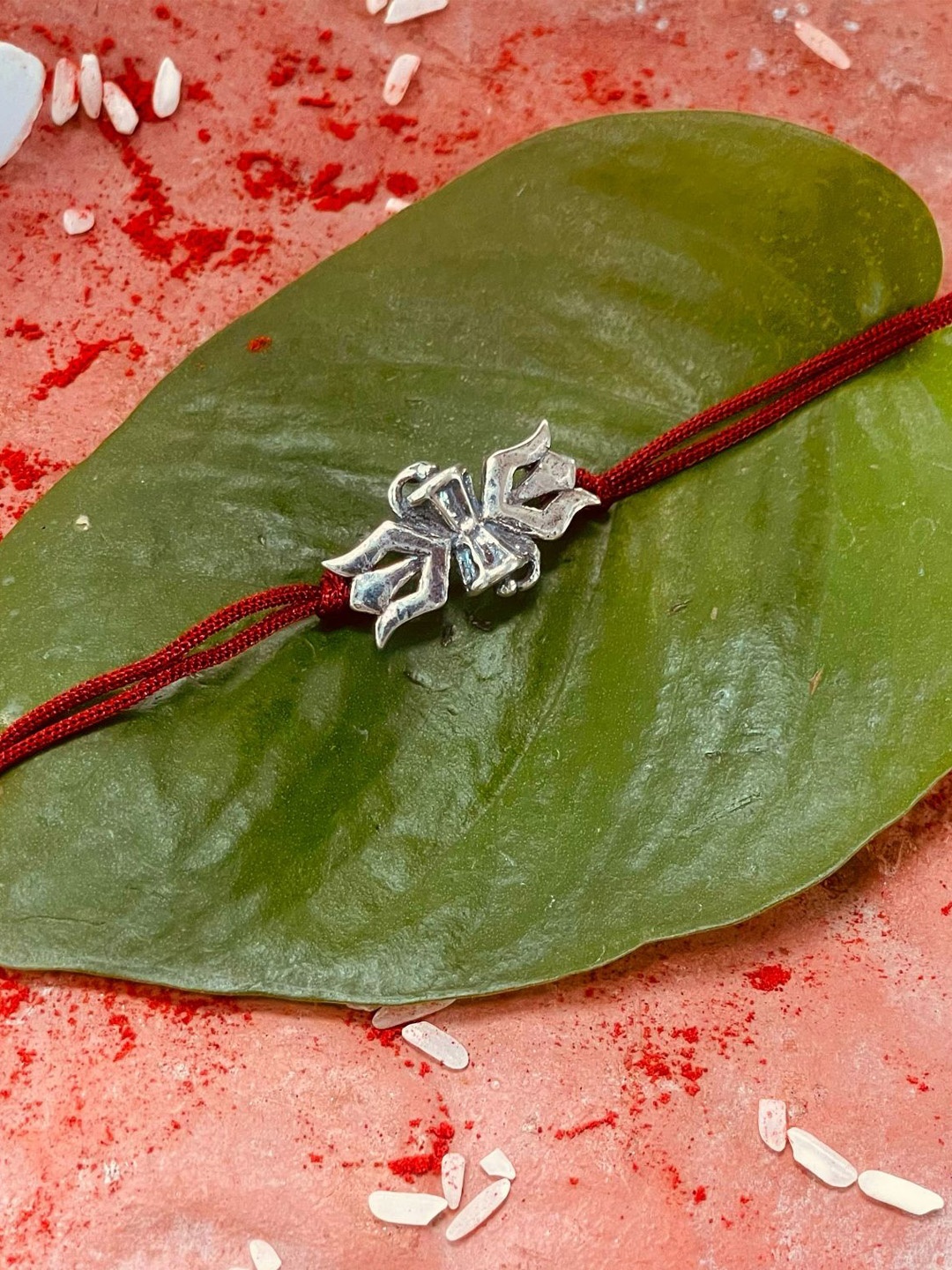 

trueBrowns 925 Sterling Silver Lord Shiva Trishul Thread Rakhi