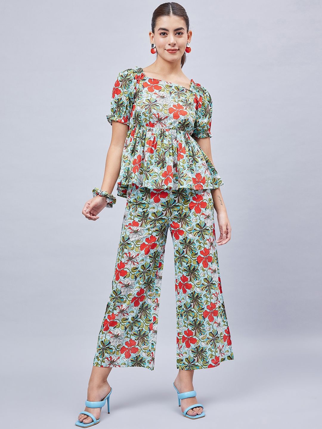 

WineRed Floral Printed Square Neck Puffed Sleeves Pure Cotton Top With Trousers, Blue