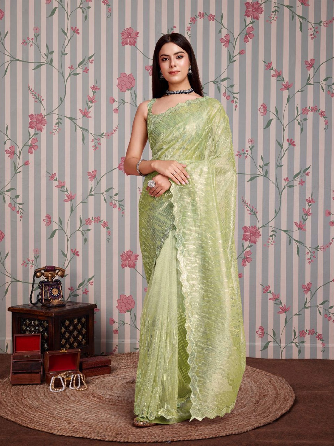 

Ode by House of Pataudi Embellished Sequinned Net Saree, Olive