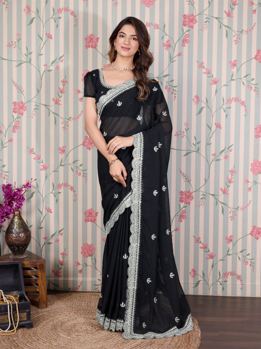 

Ode by House of Pataudi Floral Embroidered Saree, Black