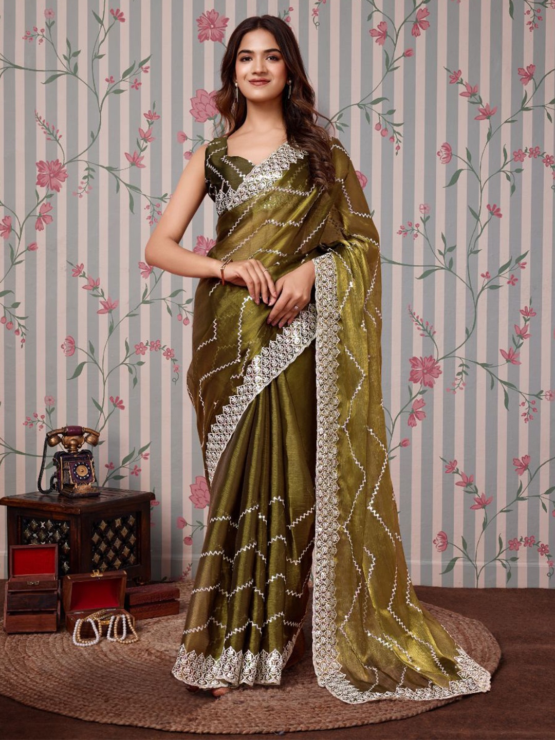 

Ode by House of Pataudi Embellished Sequinned Saree, Olive