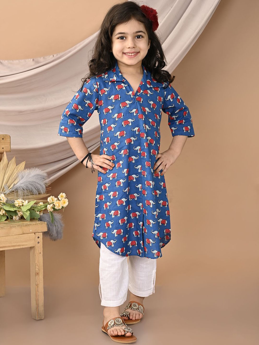 

Sangria Blue Girls Conversational Printed Pure Cotton A-Line Kurta With Trousers