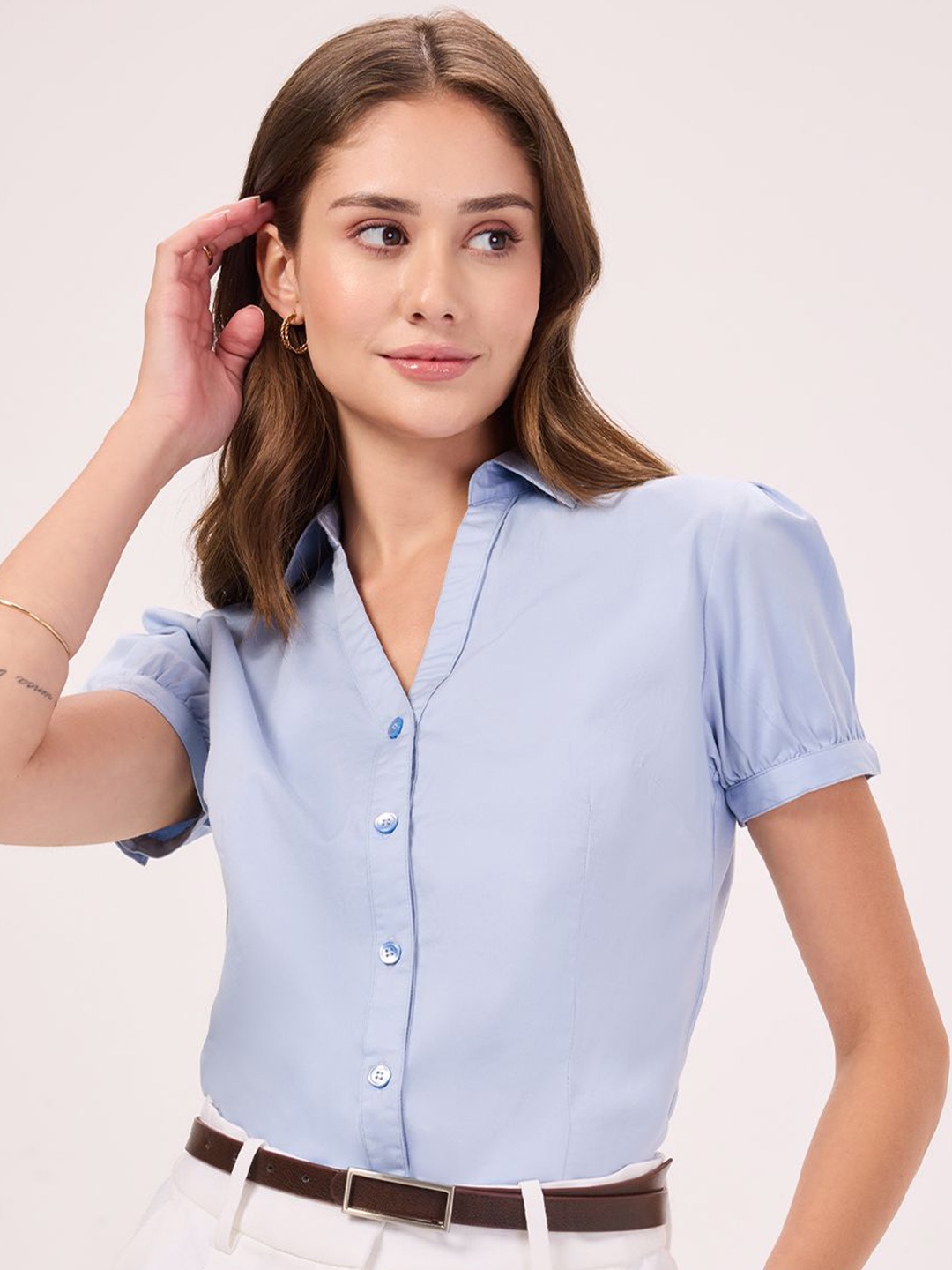 

Bombay High Women India Slim Spread Collar Solid Cotton Slim Fit Semiformal Shirt, Blue