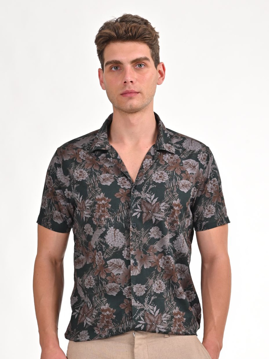 

POE Men Smart Spread Collar Floral Printed Cotton Slim Fit Casual Shirt, Green