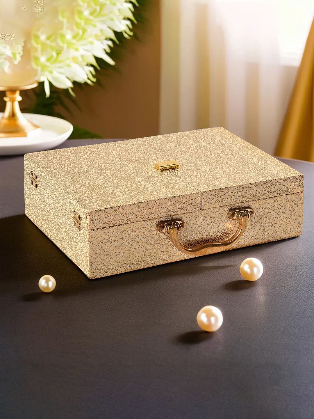 

Kuber Industries Gold-Toned Regular Jewellery Organiser