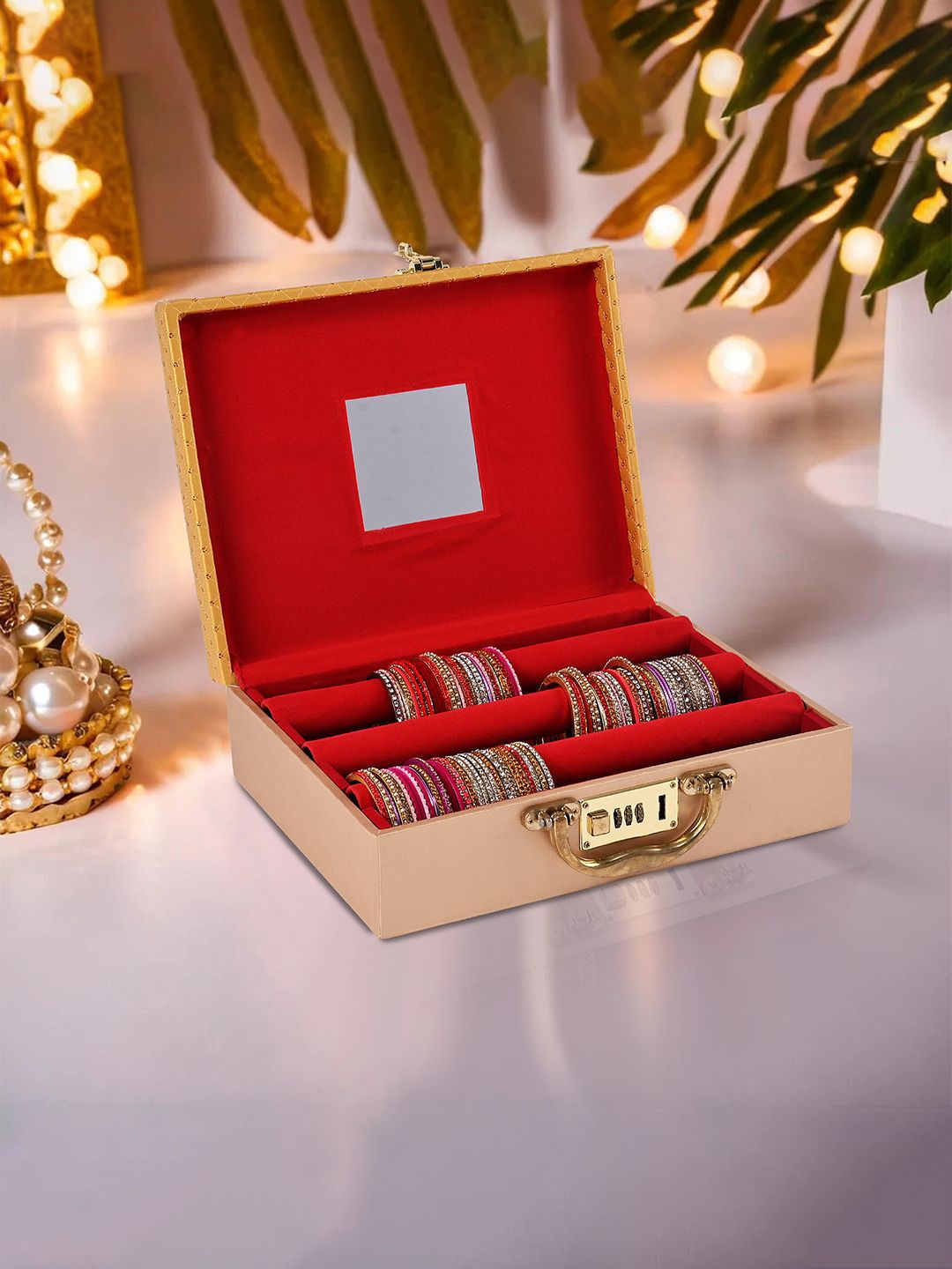 

Kuber Industries Gold-Toned & Red Regular Jewellery Organiser