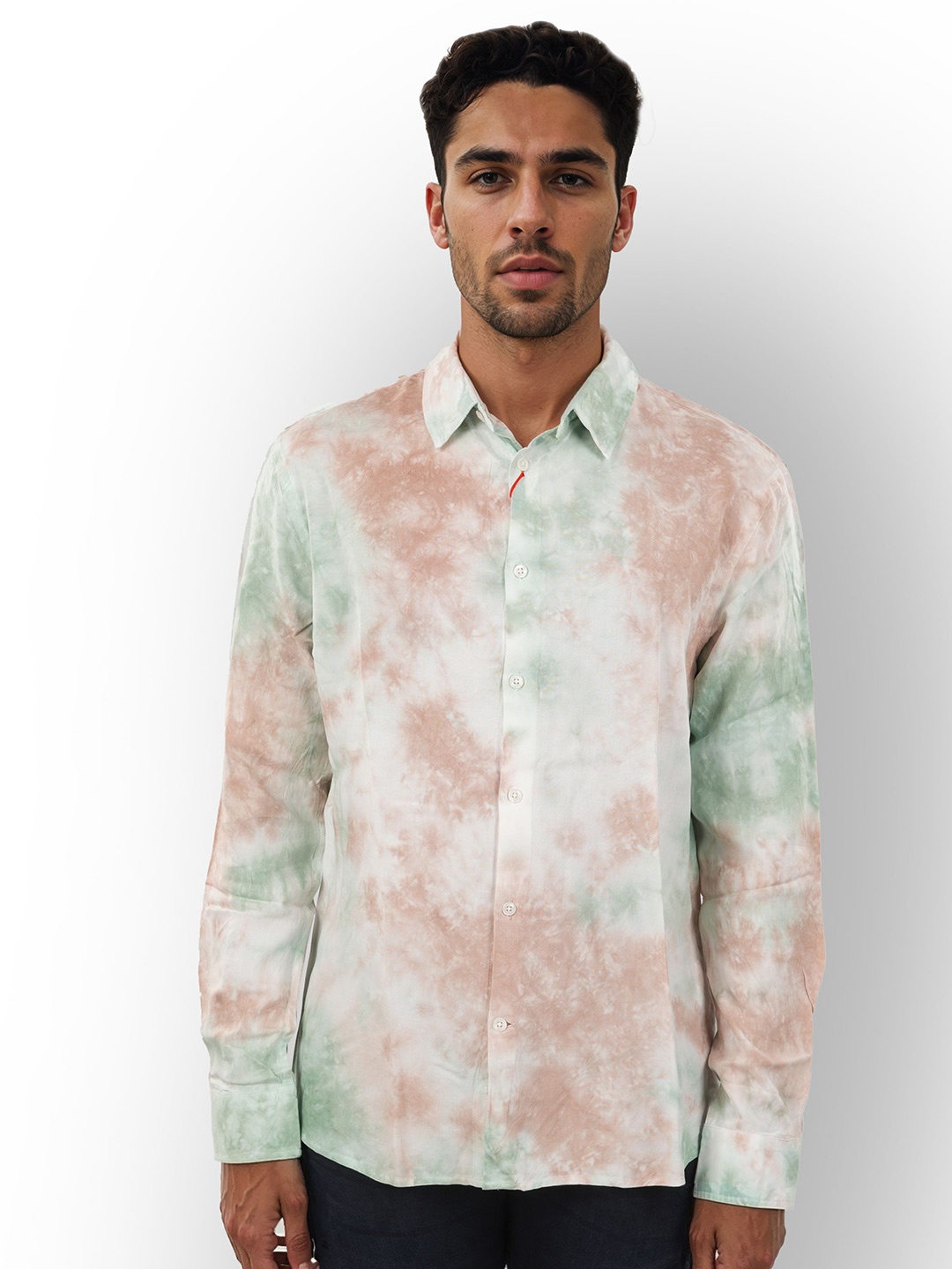 

Celio Men Classic Opaque Printed Casual Shirt, Green