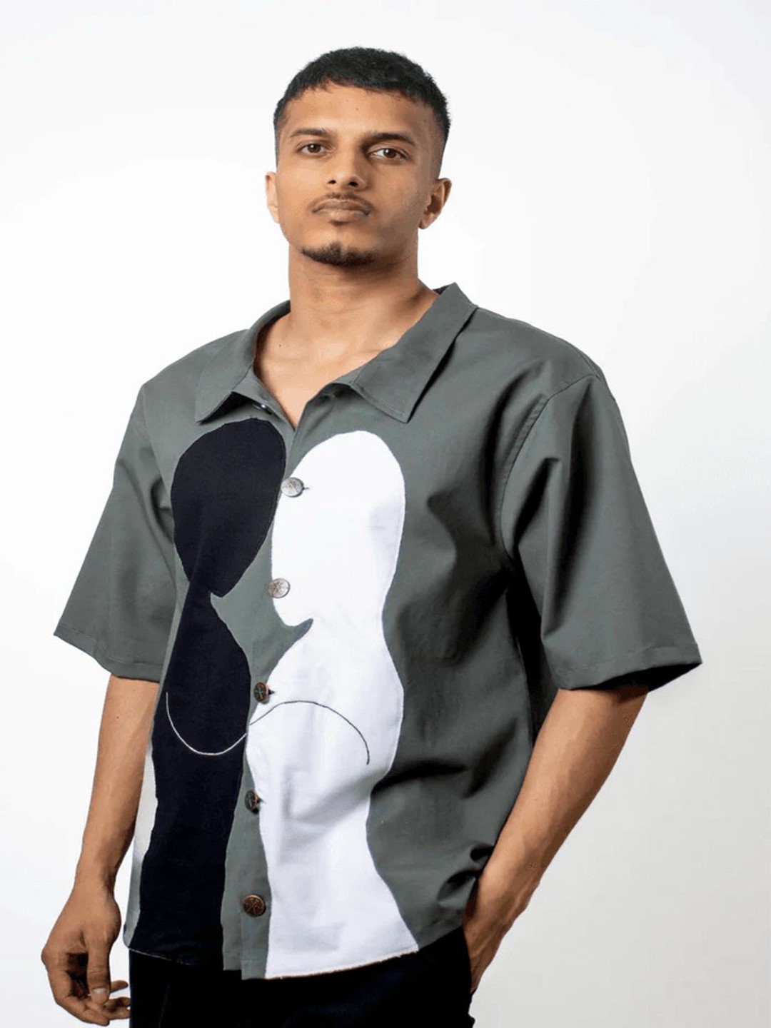 

TOFFLE Unisex Graphic Printed Oversized Shirt, Grey