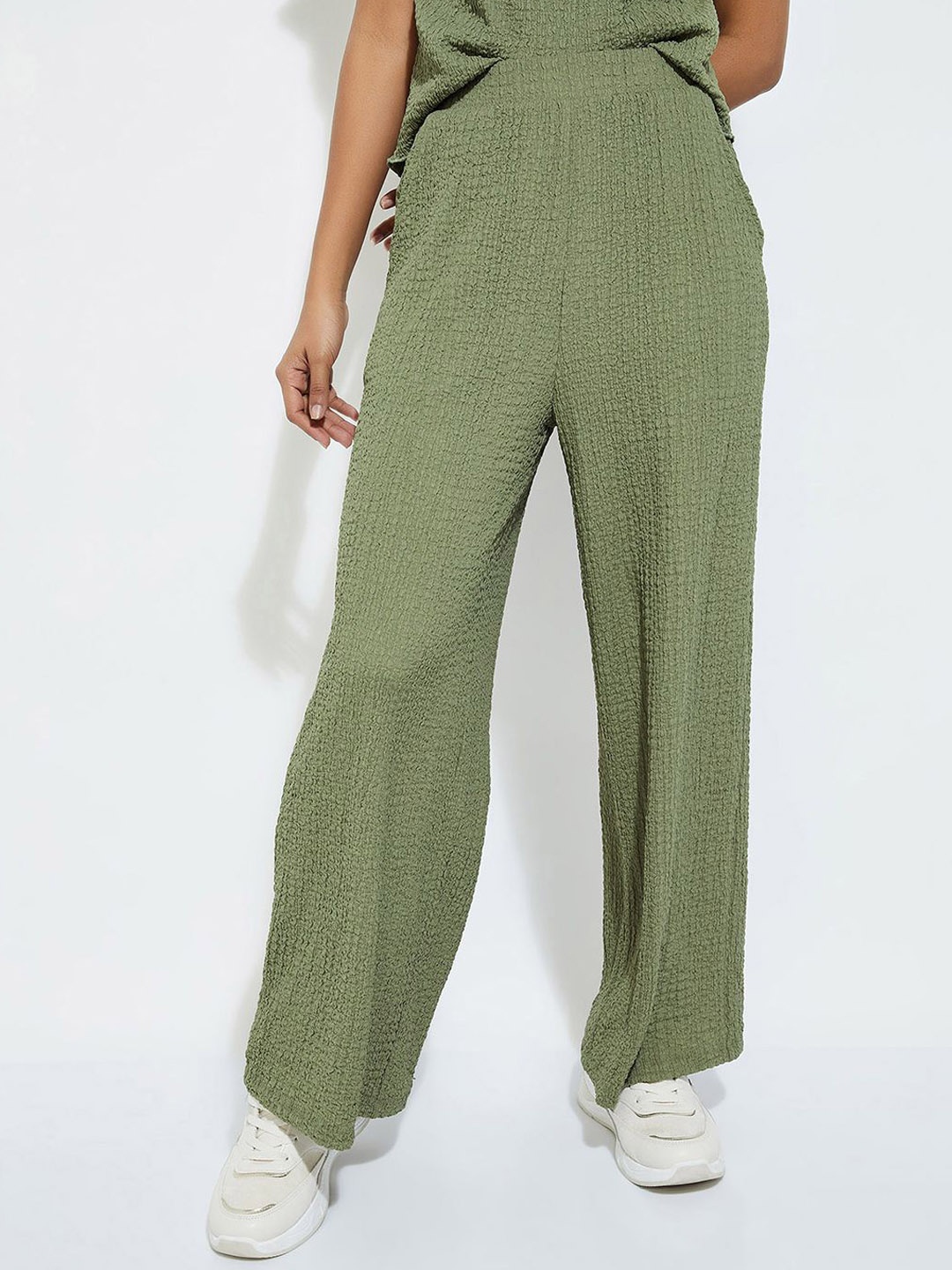 

max URB_N Women Textured Wide Leg Trousers, Green