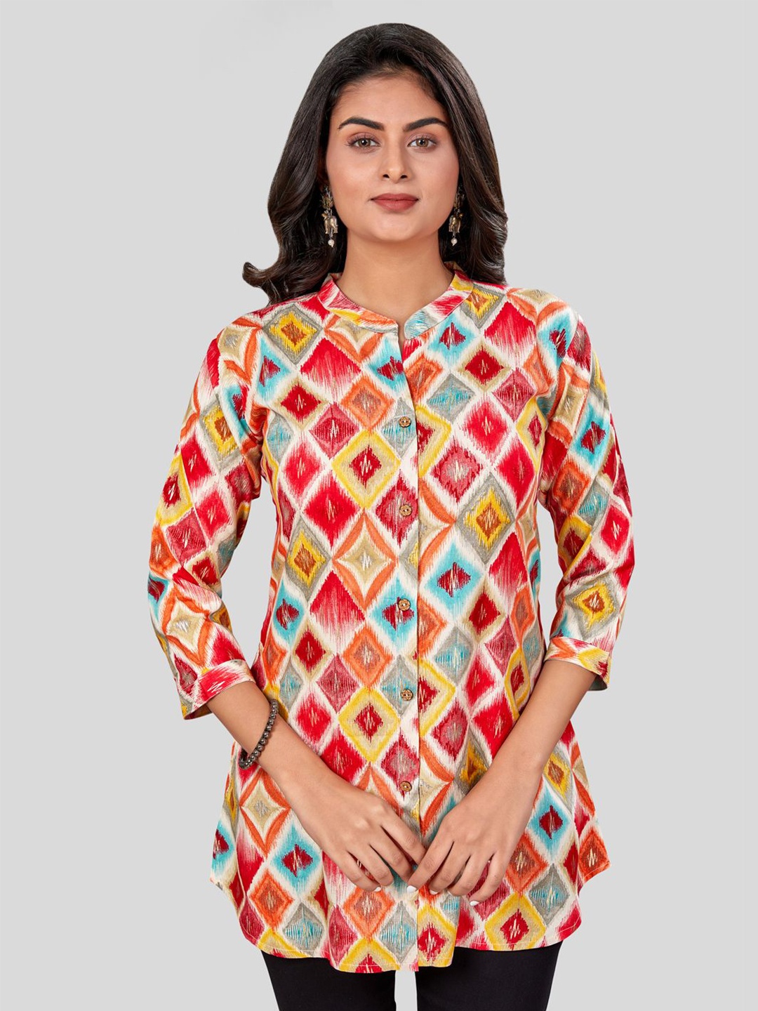 

Saree Swarg Women Geometric Printed Kurti, Red