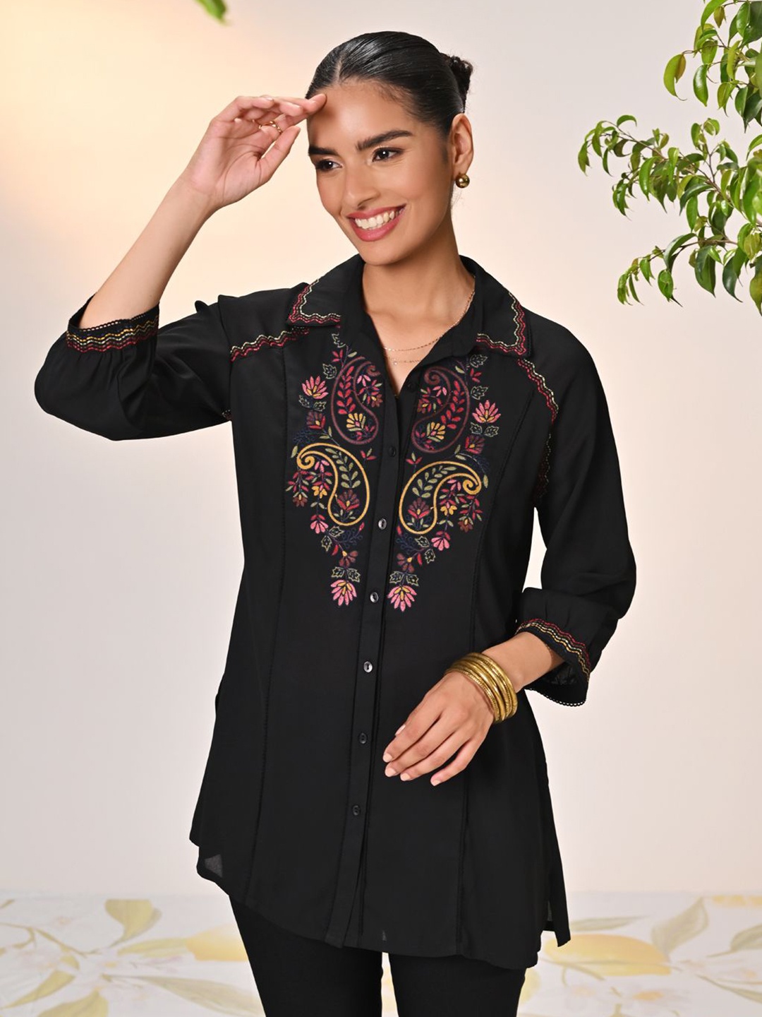 

Lakshita Women Smart Spread Collar Solid Floral Print Crepe Tailored Fit Casual Shirt, Black