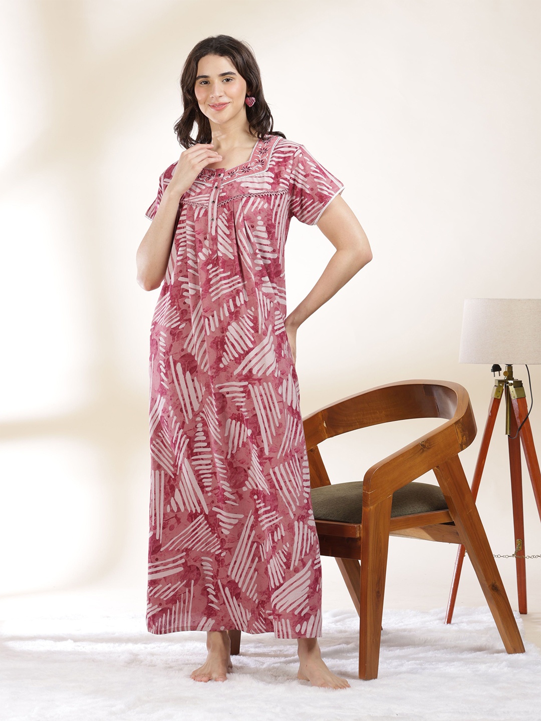 

9shines Label Printed Maxi Nightdress, Pink