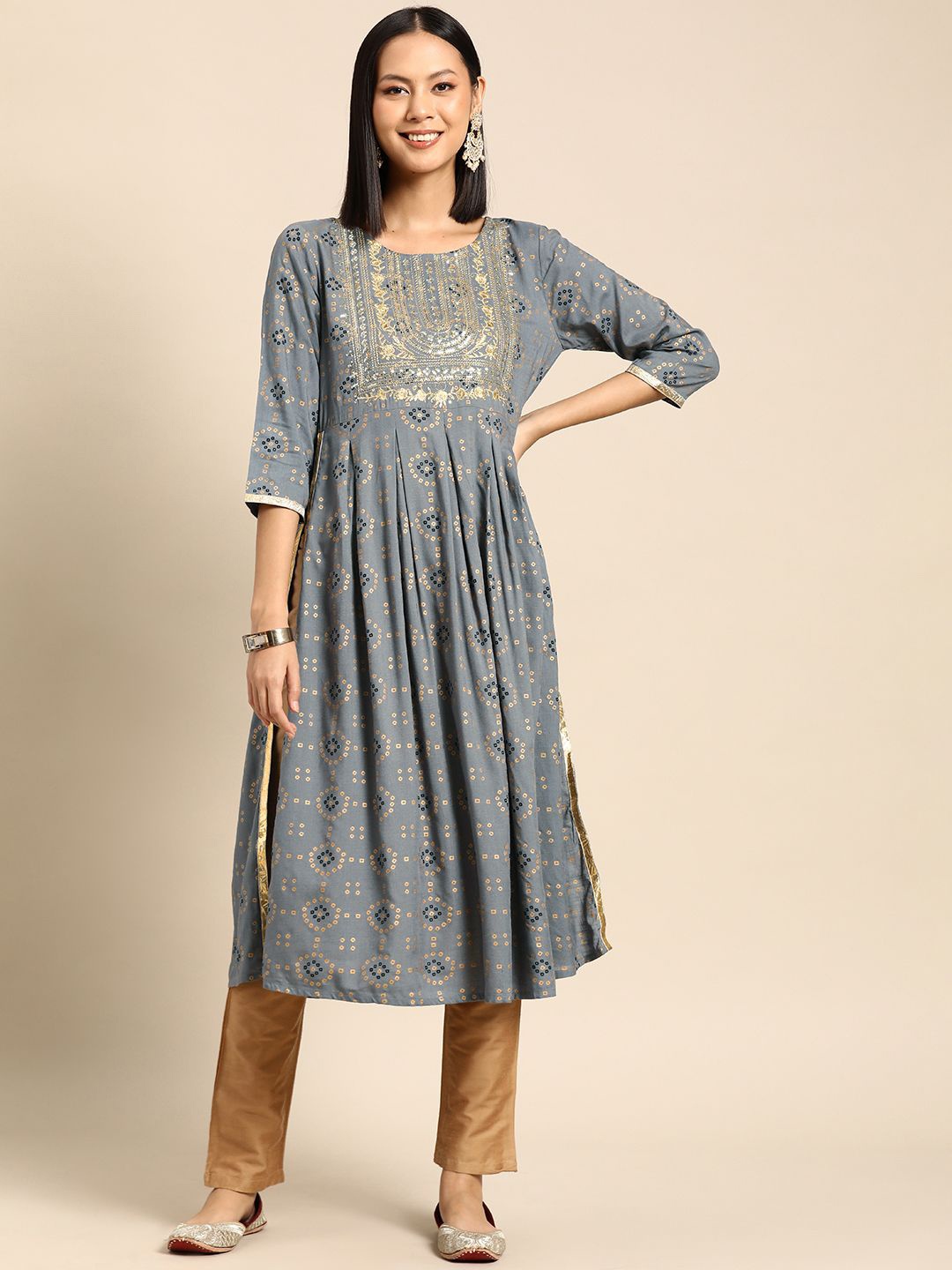 

Anouk Grey Bandhani Printed Thread Work Straight Kurta