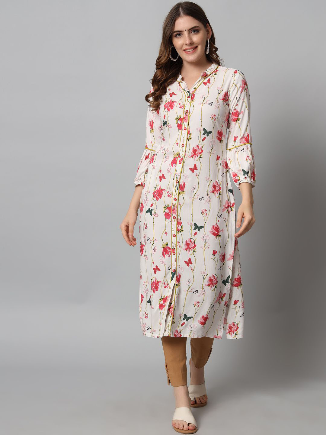 

Anouk White Floral Printed Mandarin Collar Straight Kurta