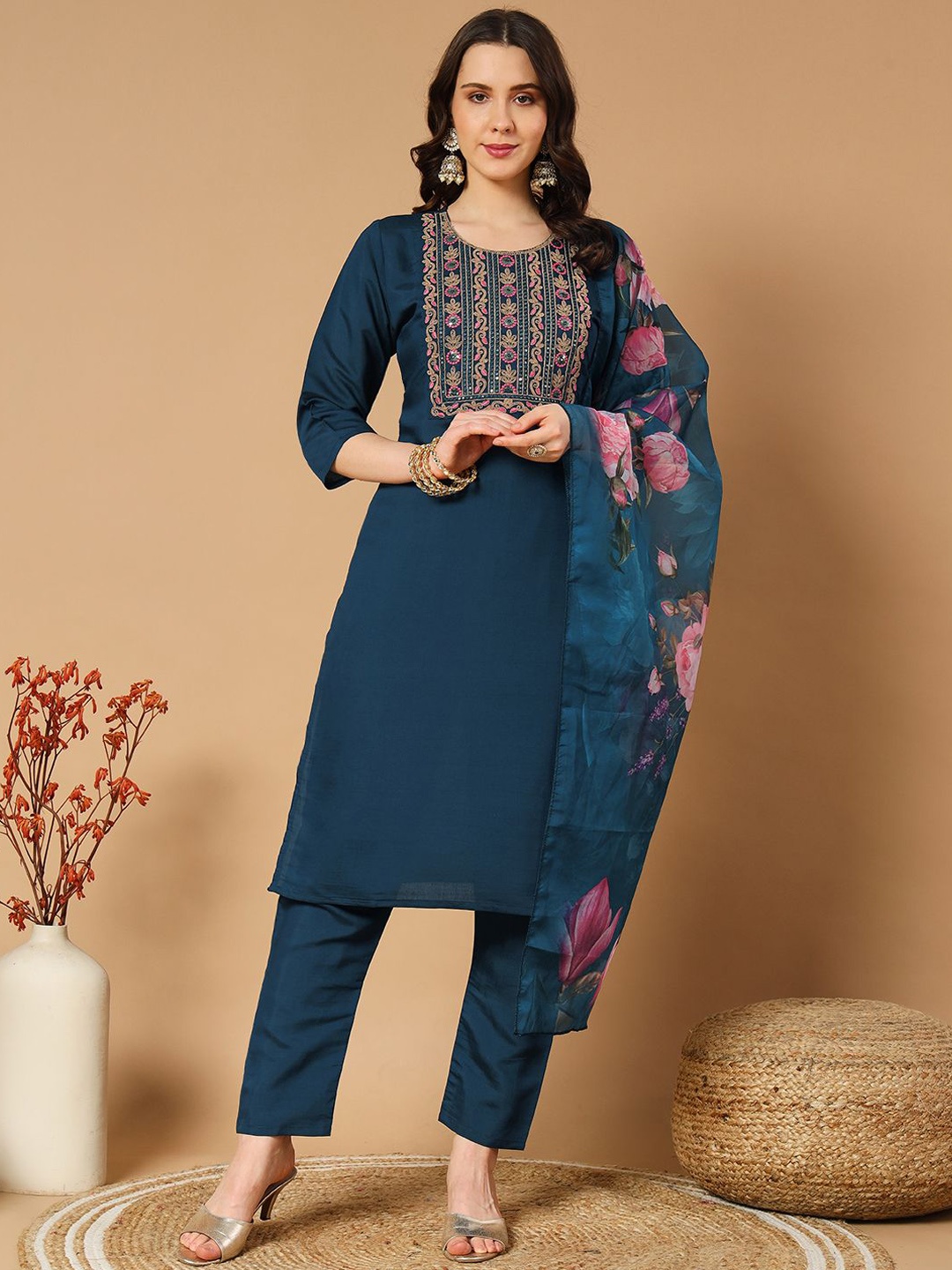 

BHUMIKA CREATION Ethnic Motifs Yoke Design Straight Kurta with Trousers & Dupatta, Teal