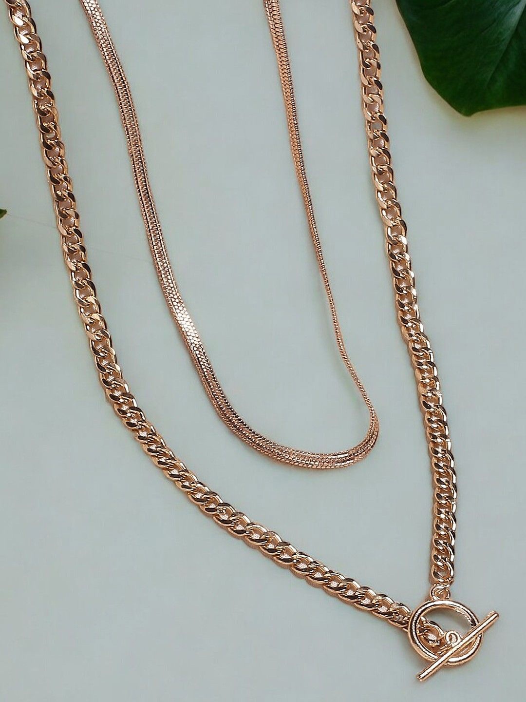 

OOMPH Layered Minimal Necklace, Gold