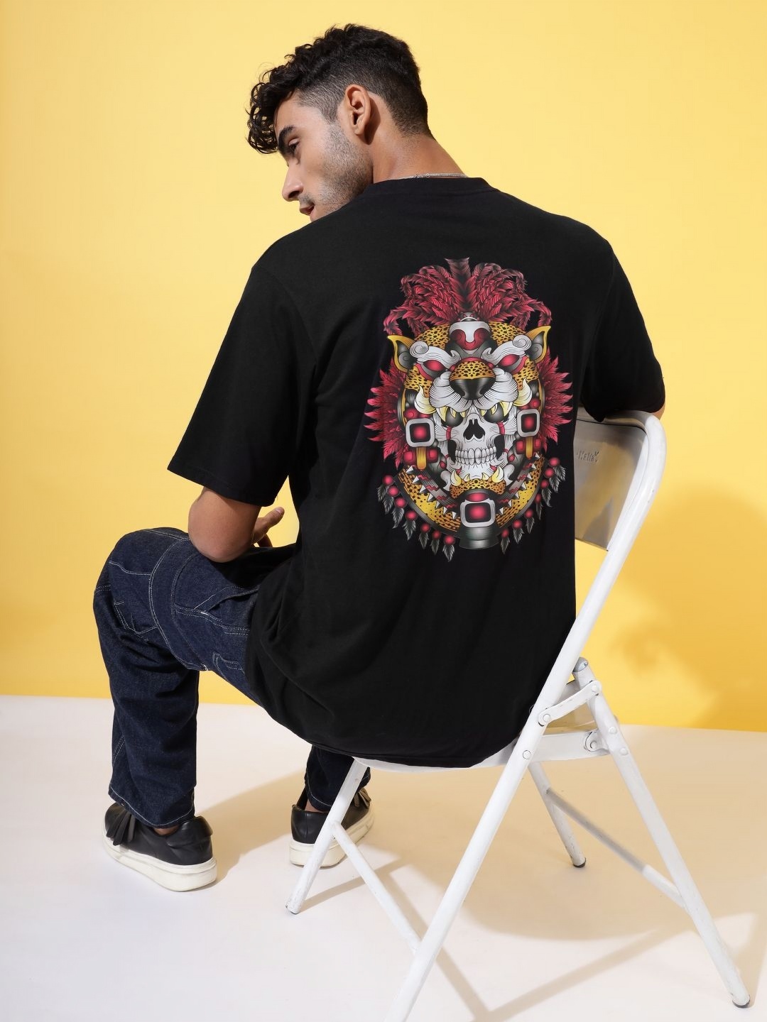

Bukkl Men Graphic Printed Round Neck Cotton Oversized T-Shirt, Black