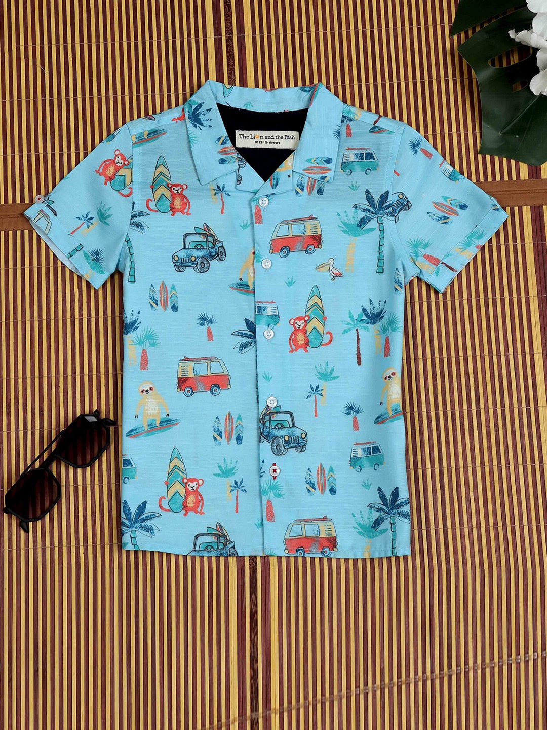 

The Lion and The Fish Boys Comfort Cuban Collar Conversational Printed Casual Shirt, Blue