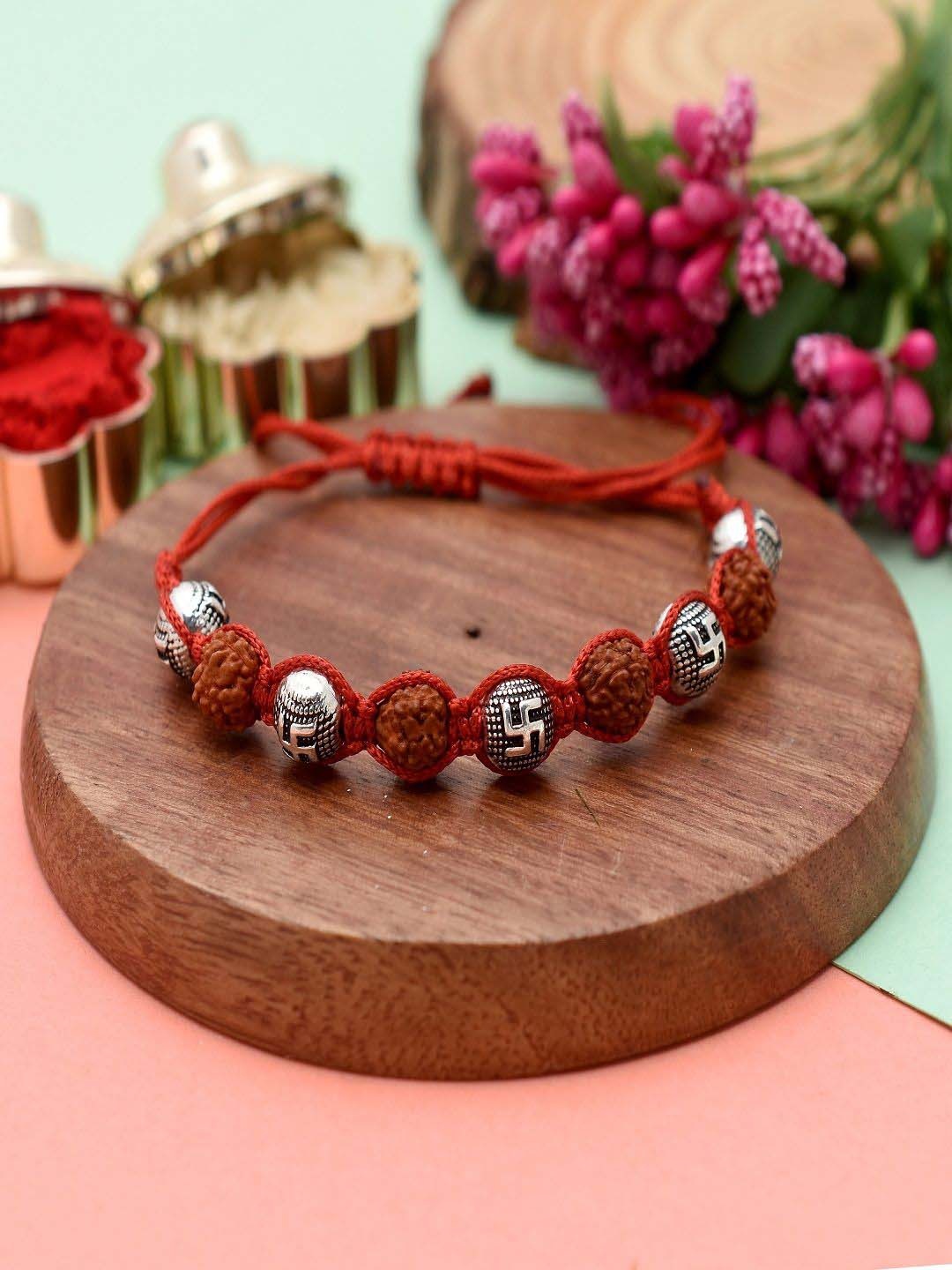 

Abhooshan Rudraksha Thread Bracelet Rakhi, Red