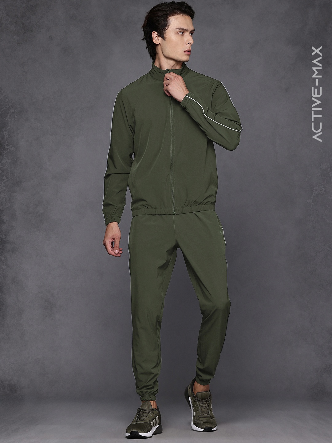 

HRX by Hrithik Roshan Men Running Tracksuit, Olive