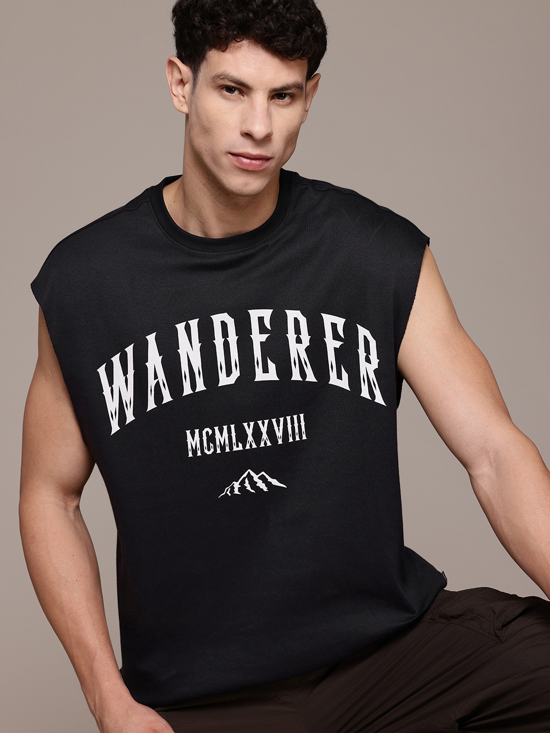 

The Roadster Lifestyle Co. Printed Relaxed Fit Pure Cotton T-shirt, Black