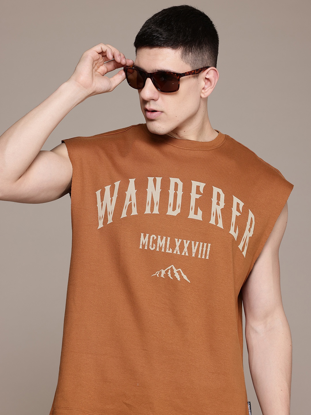 

The Roadster Lifestyle Co. Printed Relaxed Fit Pure Cotton T-shirt, Rust