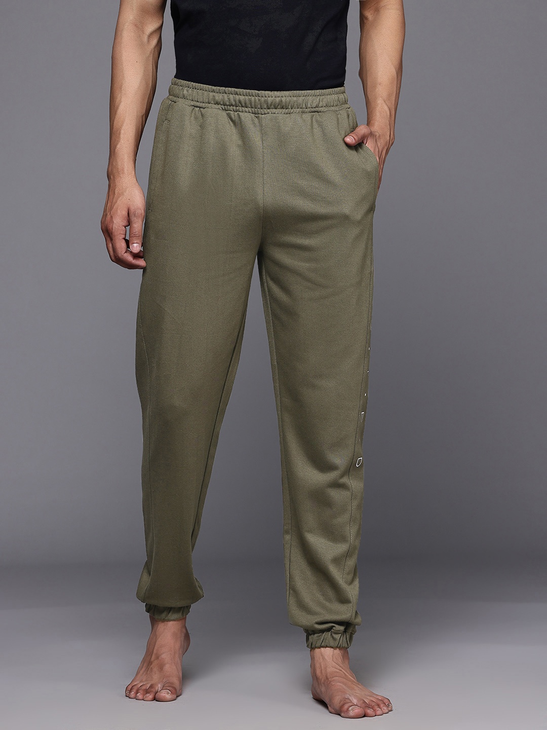 

HRX by Hrithik Roshan Men Yoga Joggers, Olive