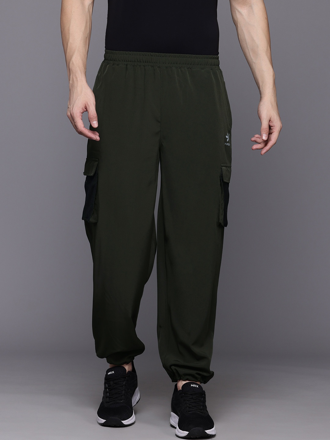 

HRX by Hrithik Roshan Men Lifestyle Cargo-Style Joggers, Olive