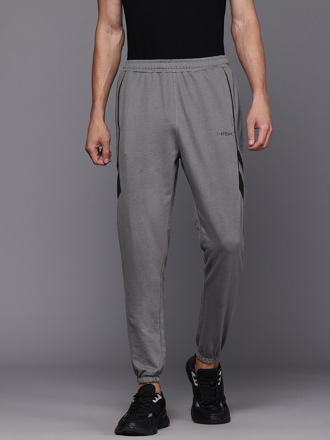 

HRX by Hrithik Roshan Men Grey Solid Joggers