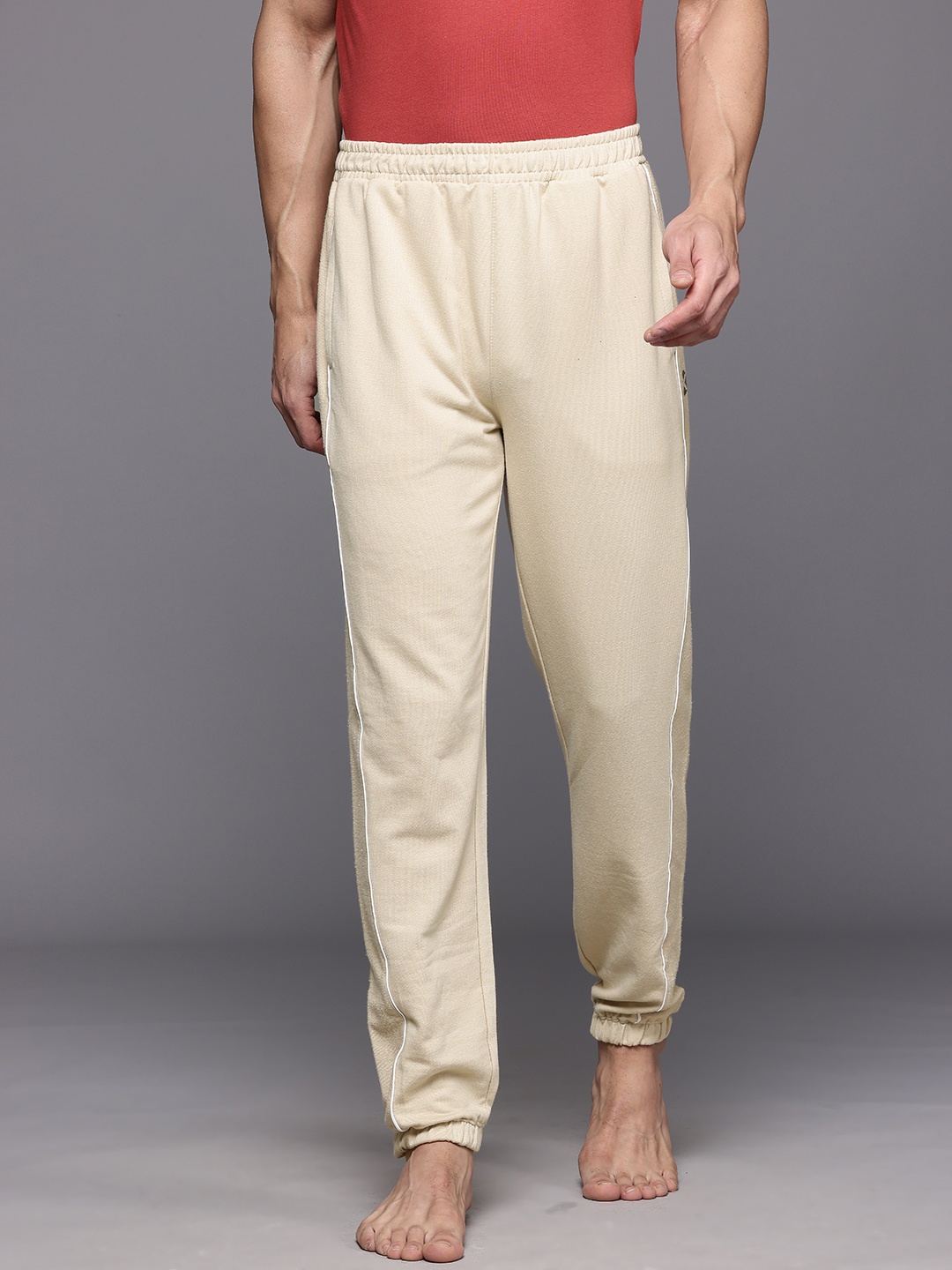 

HRX by Hrithik Roshan Men Printed Yoga Track Jogger, Beige