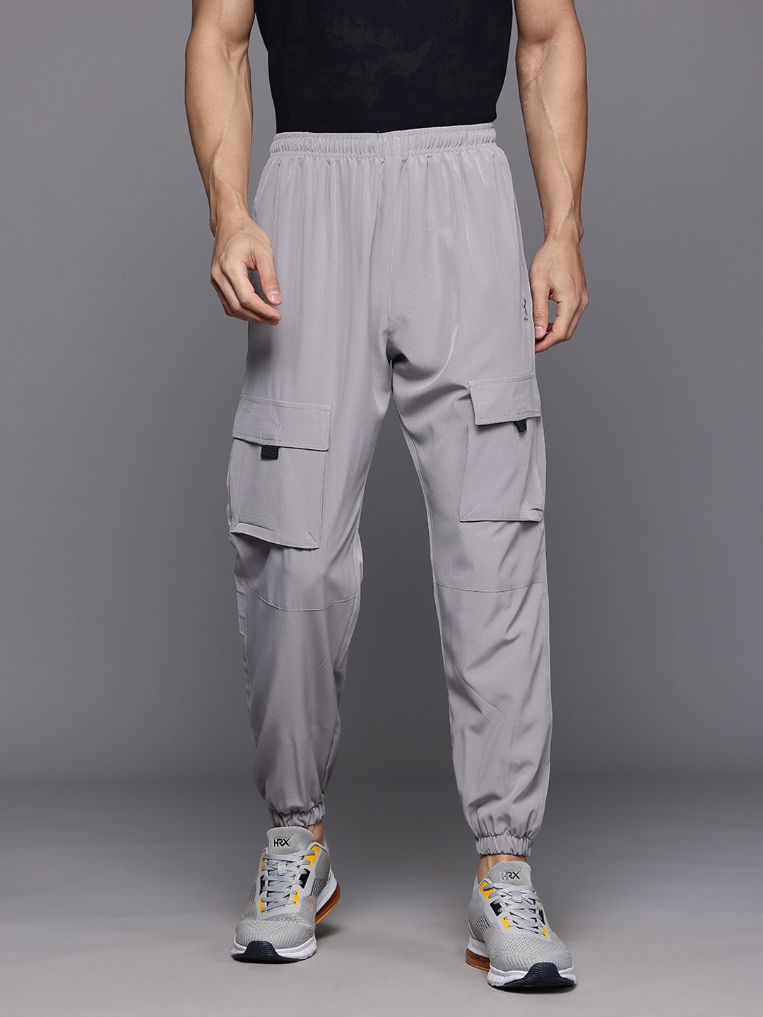 

HRX by Hrithik Roshan Men Lifestyle Cargo-Style Joggers, Grey