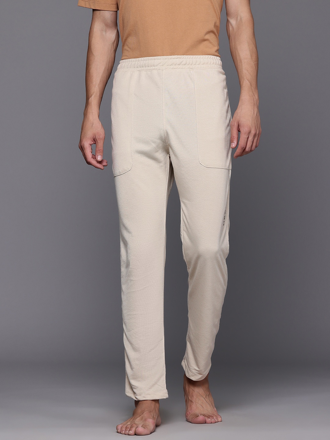 

HRX by Hrithik Roshan Men Yoga Track-Pants, Beige