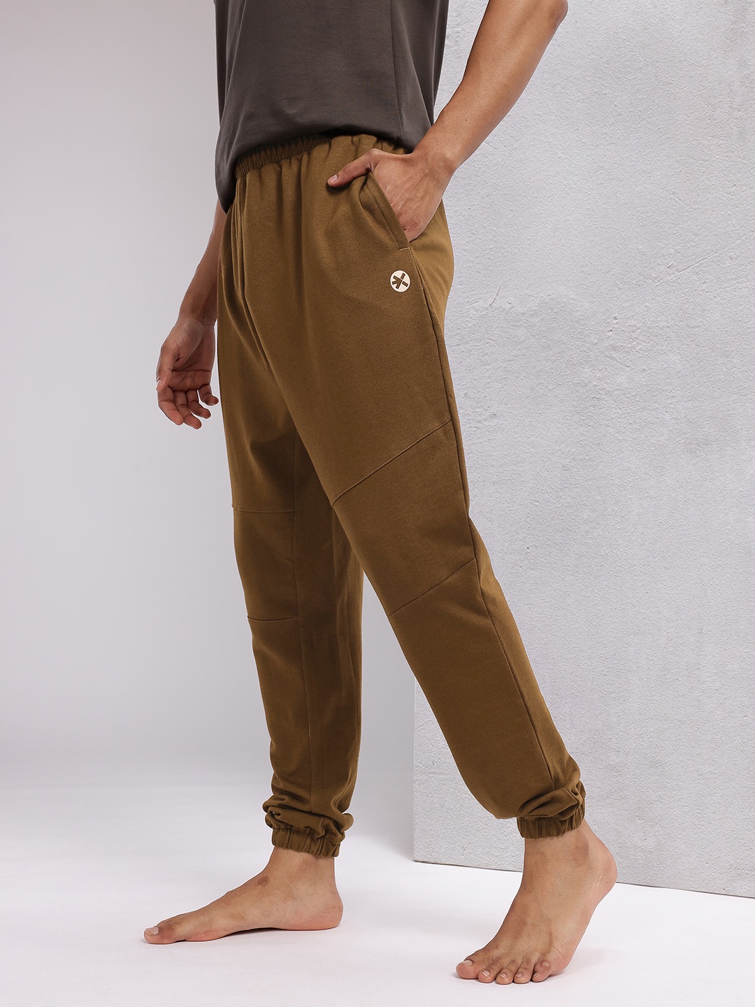 

HRX by Hrithik Roshan Men Yoga Joggers, Brown