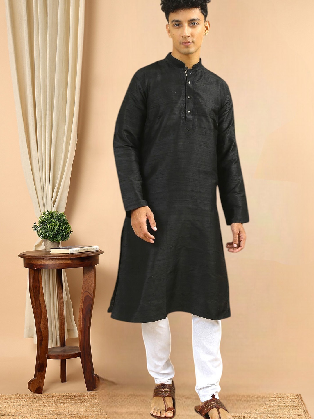 

TATTVA Thread Work Mandarin Collar Dupion Silk Straight Kurta, Black