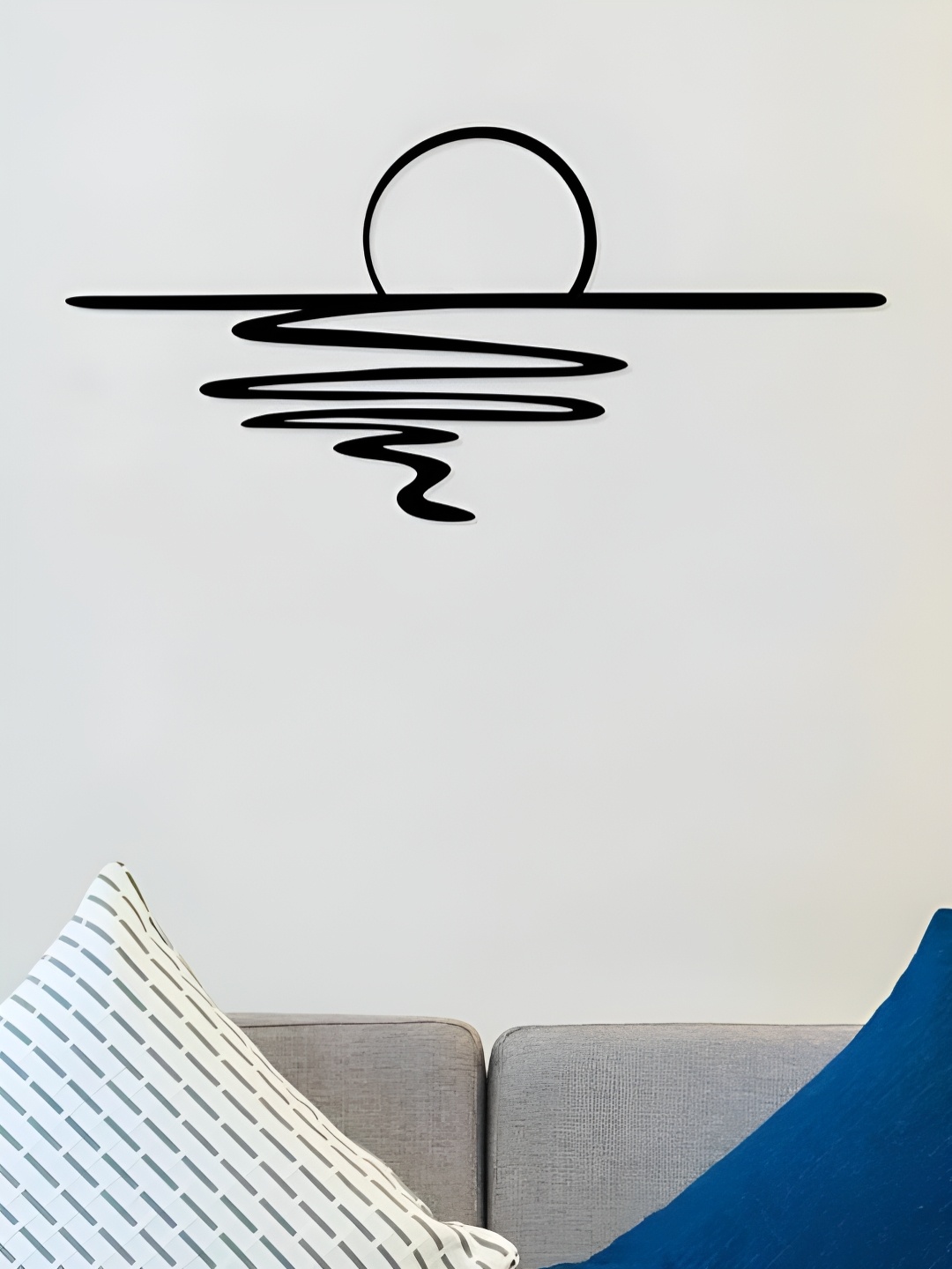 

ARTROOMS Black Metal Sun Sparkle Wall Decor